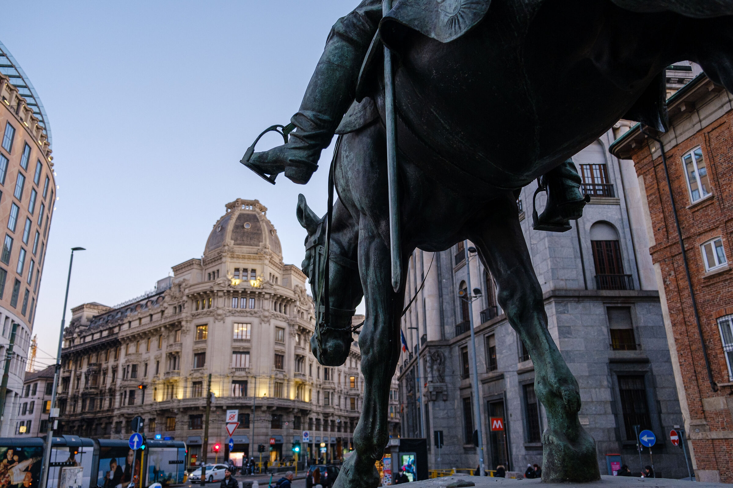 Piazza Missori Milan