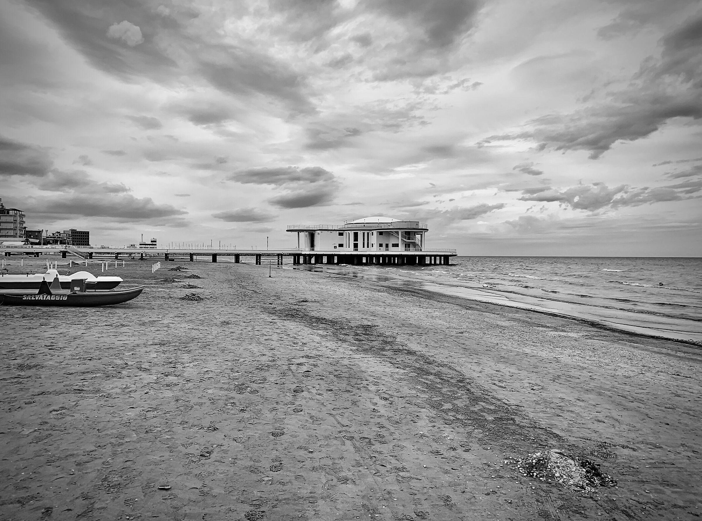 Rotonda sul mare di Senigallia b&w