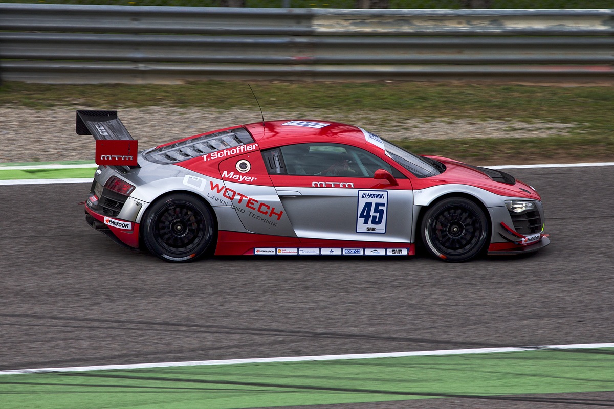 Audi R8 Monza 2013