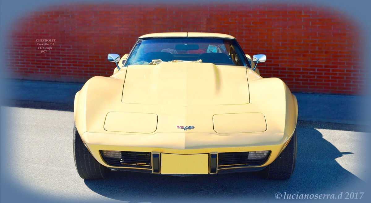 Chevrolet Corvette C3 2D Coupé - 1977