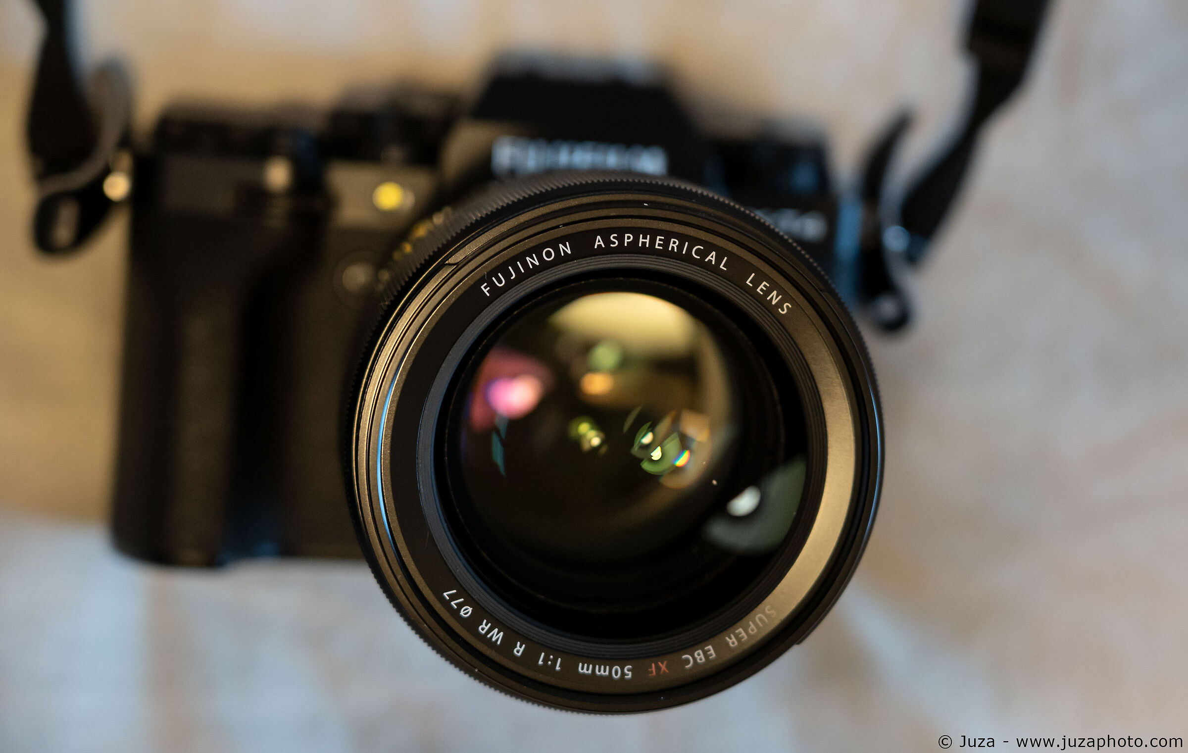 Fujifilm XF 50mm f/1.0 R WR
