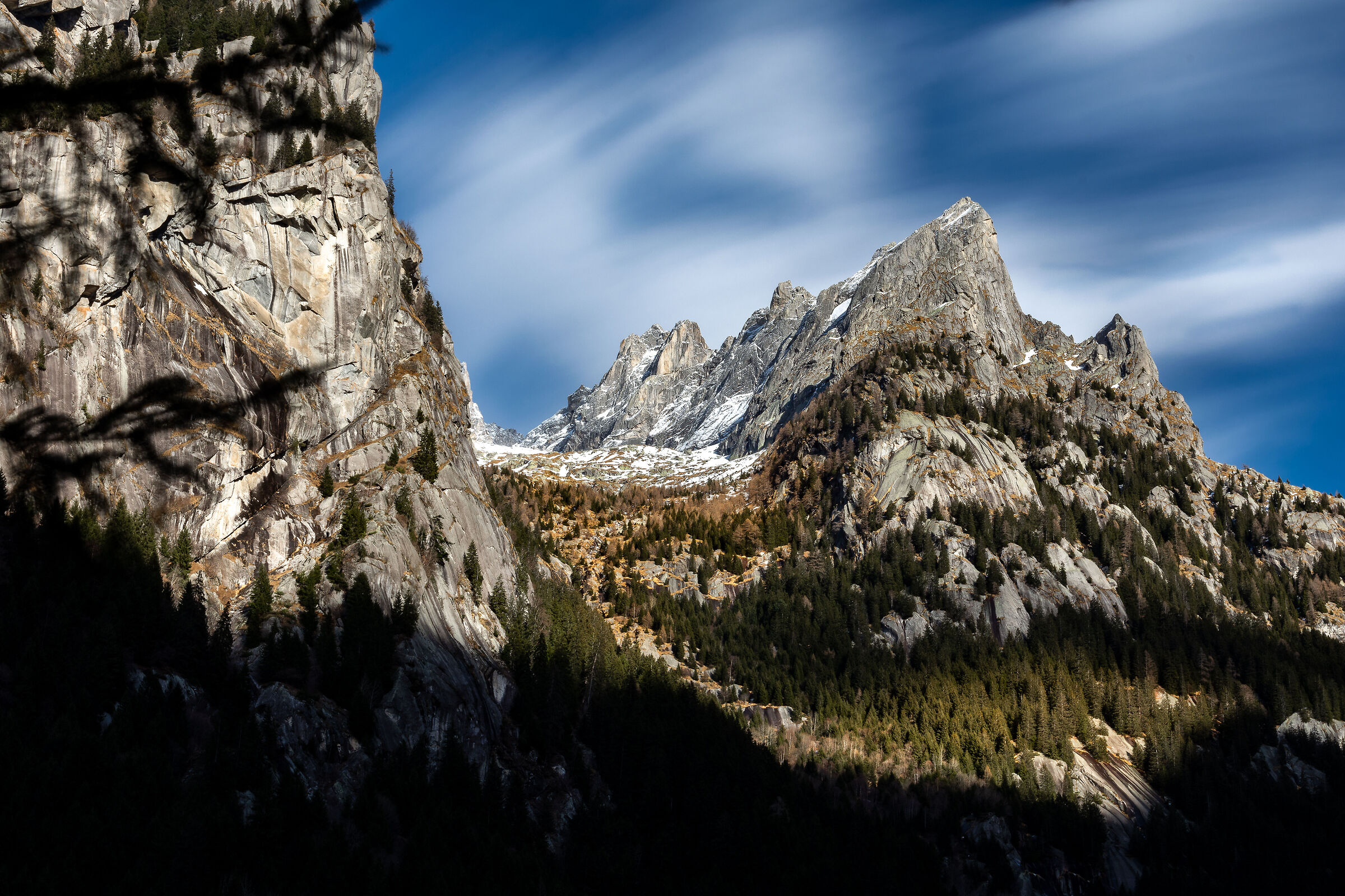 Punta di Cameraccio, Mello Valley