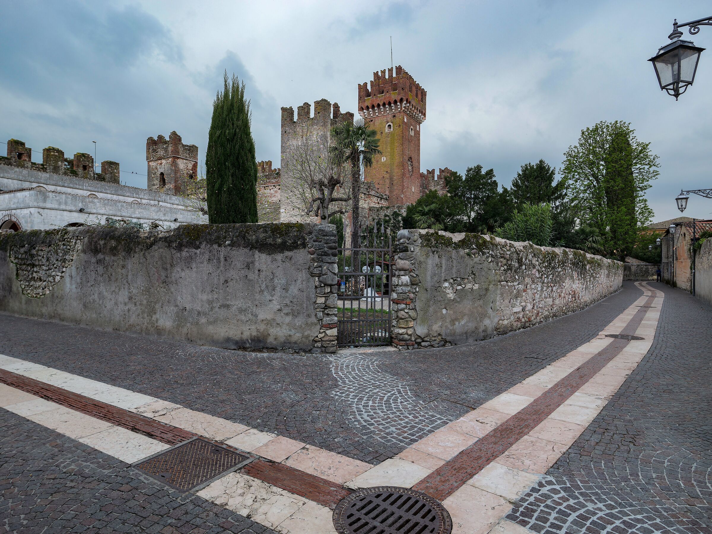 Lazise - per i vicoli