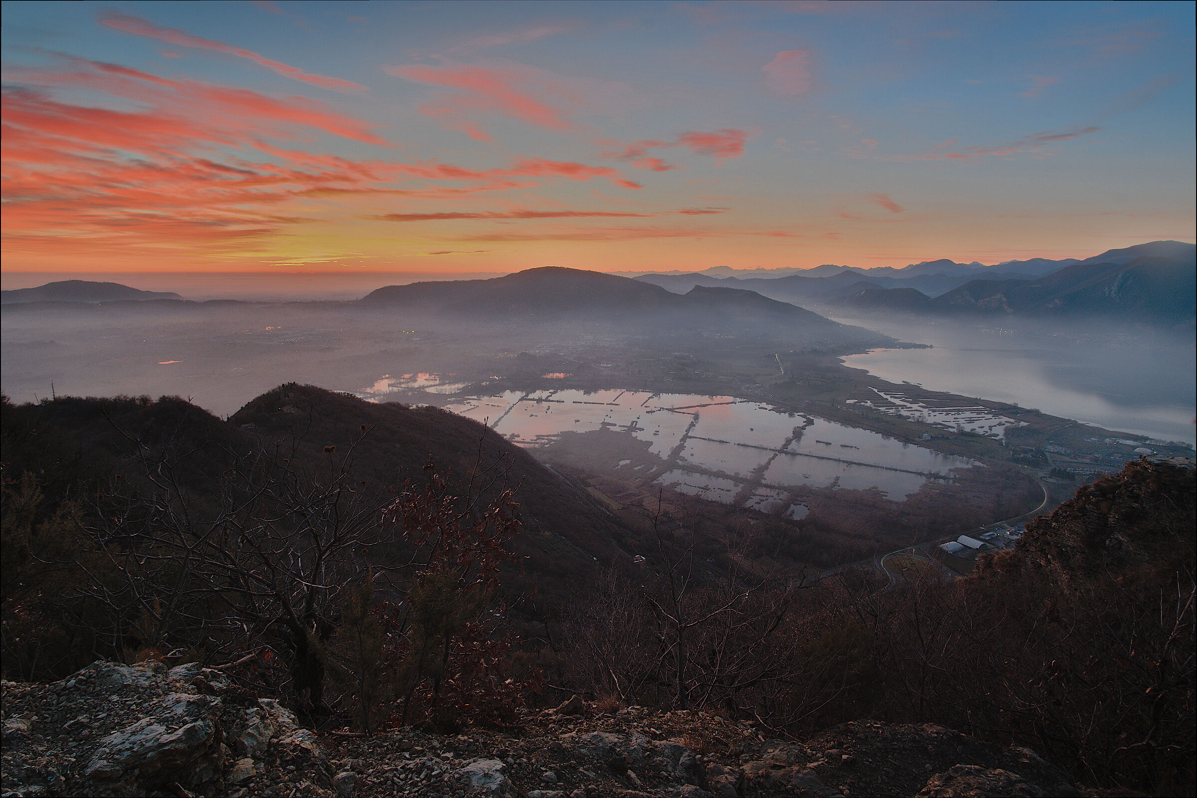 Torbiere del Sebino al tramonto