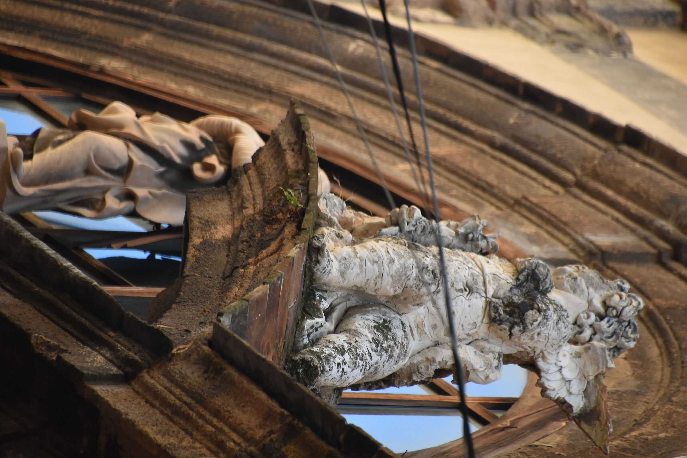 mercato del "capo" prospetto di una chiesa