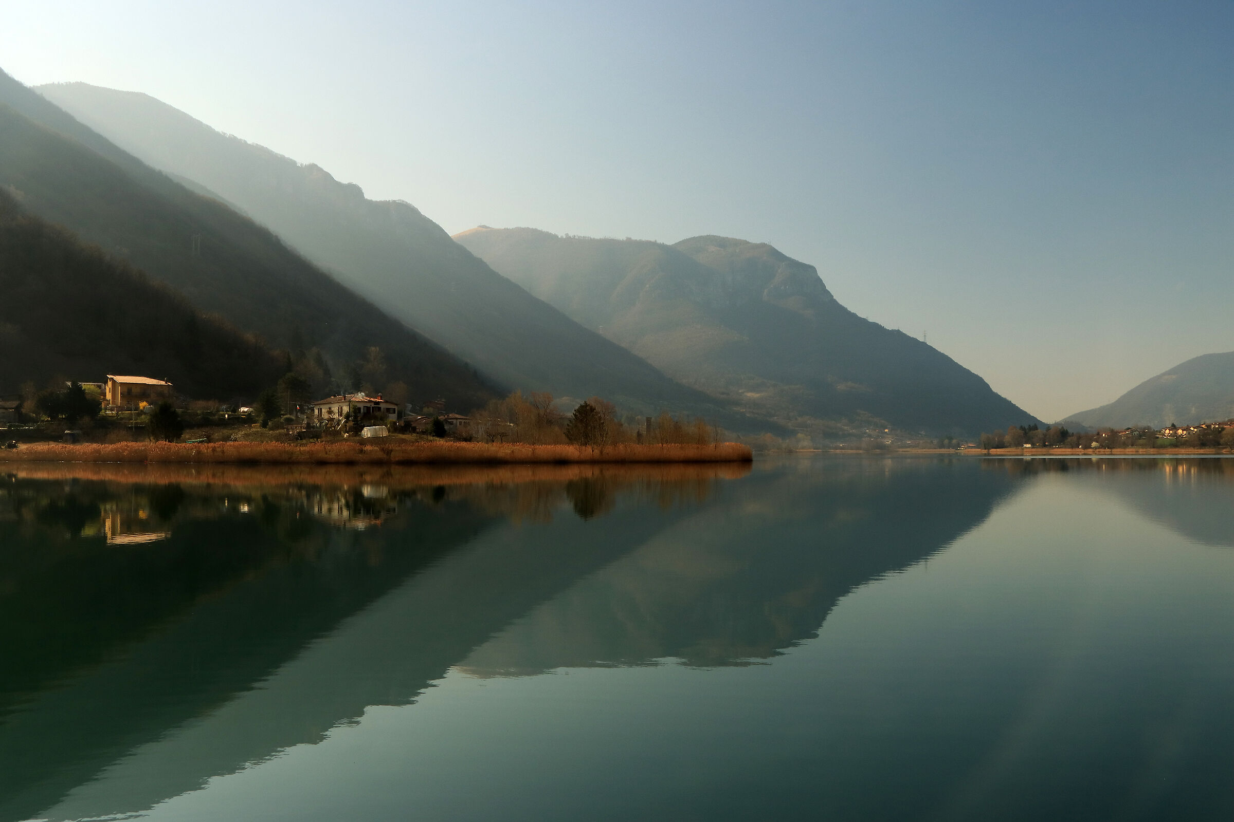 the small lake of Endine