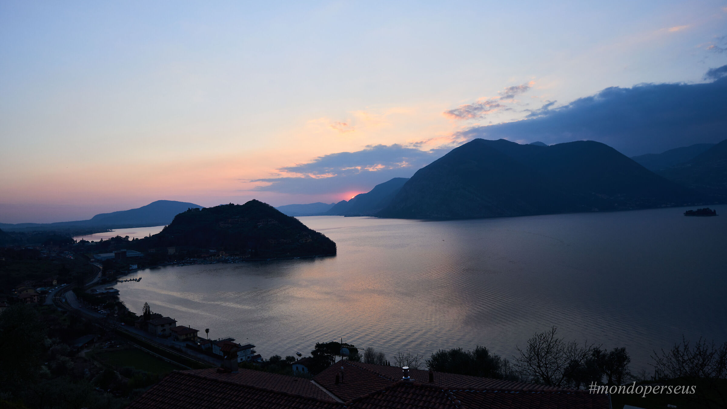 Lake Iseo at sunset4