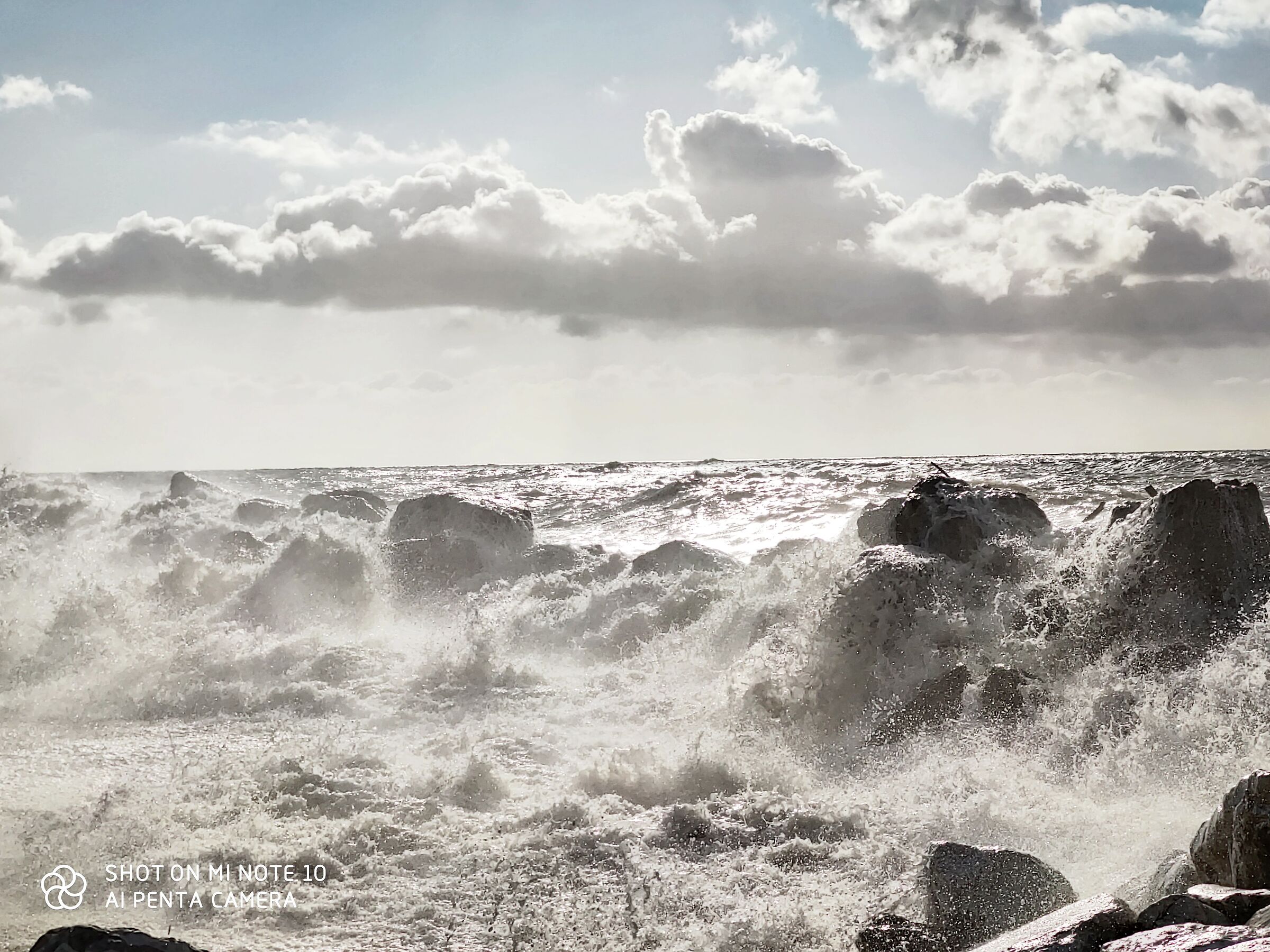 the bubbling of the sea