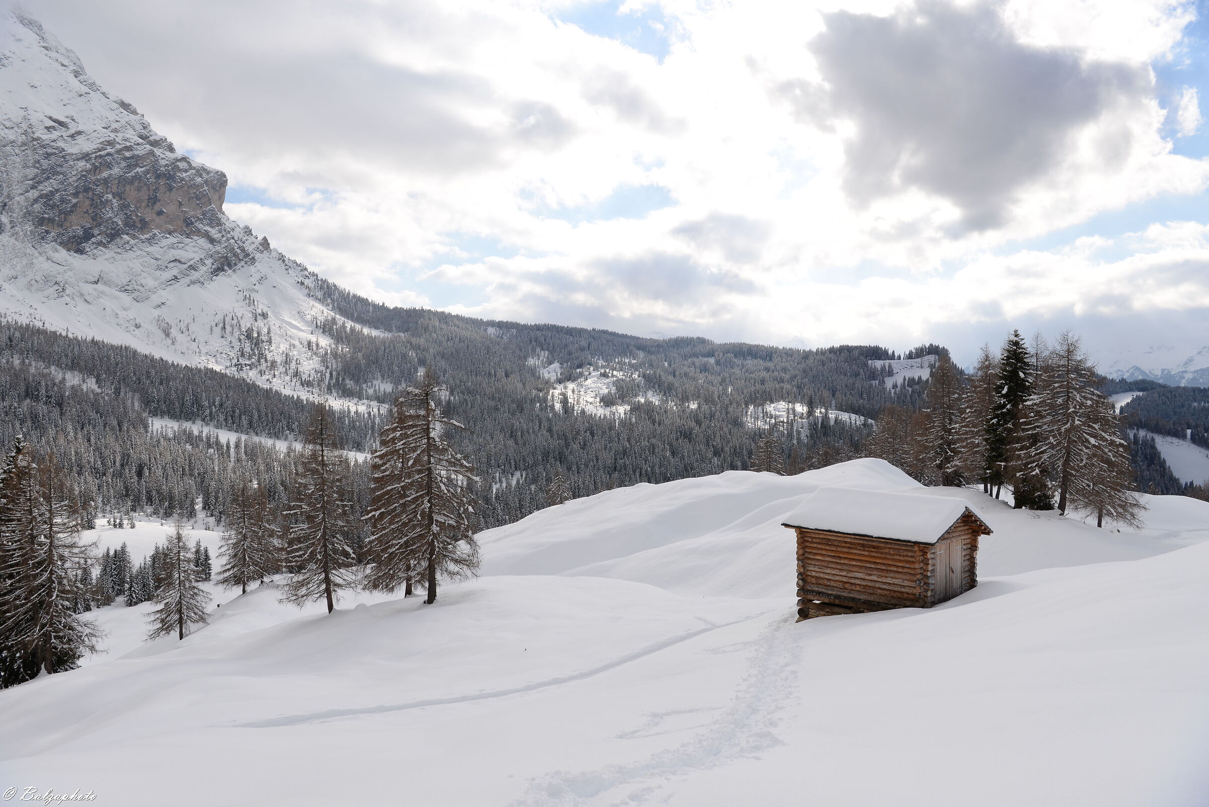 fienili di montagna in Val Badia loc. La Valle
