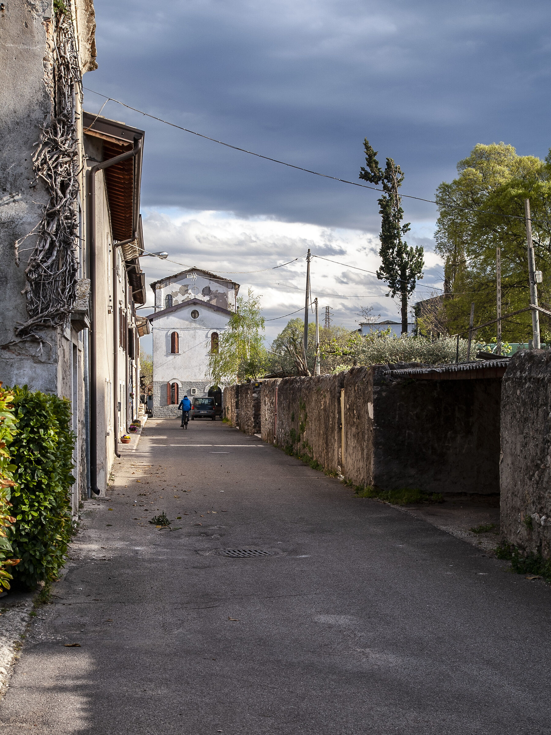 In and around Ponton