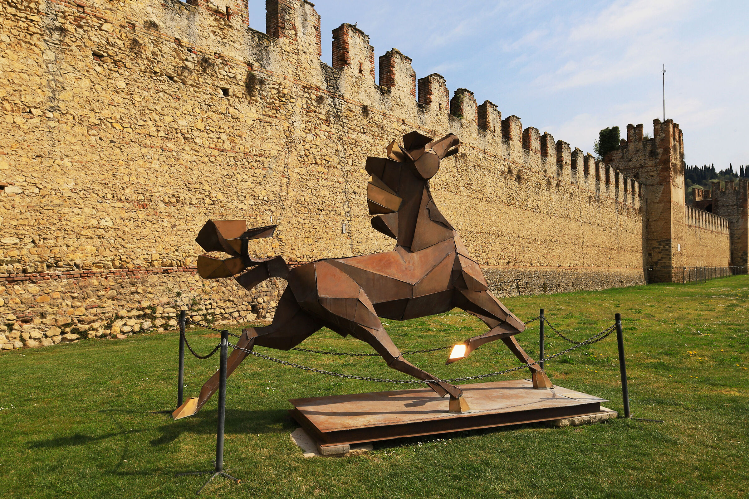 Soave (vr) - Mura scaligere