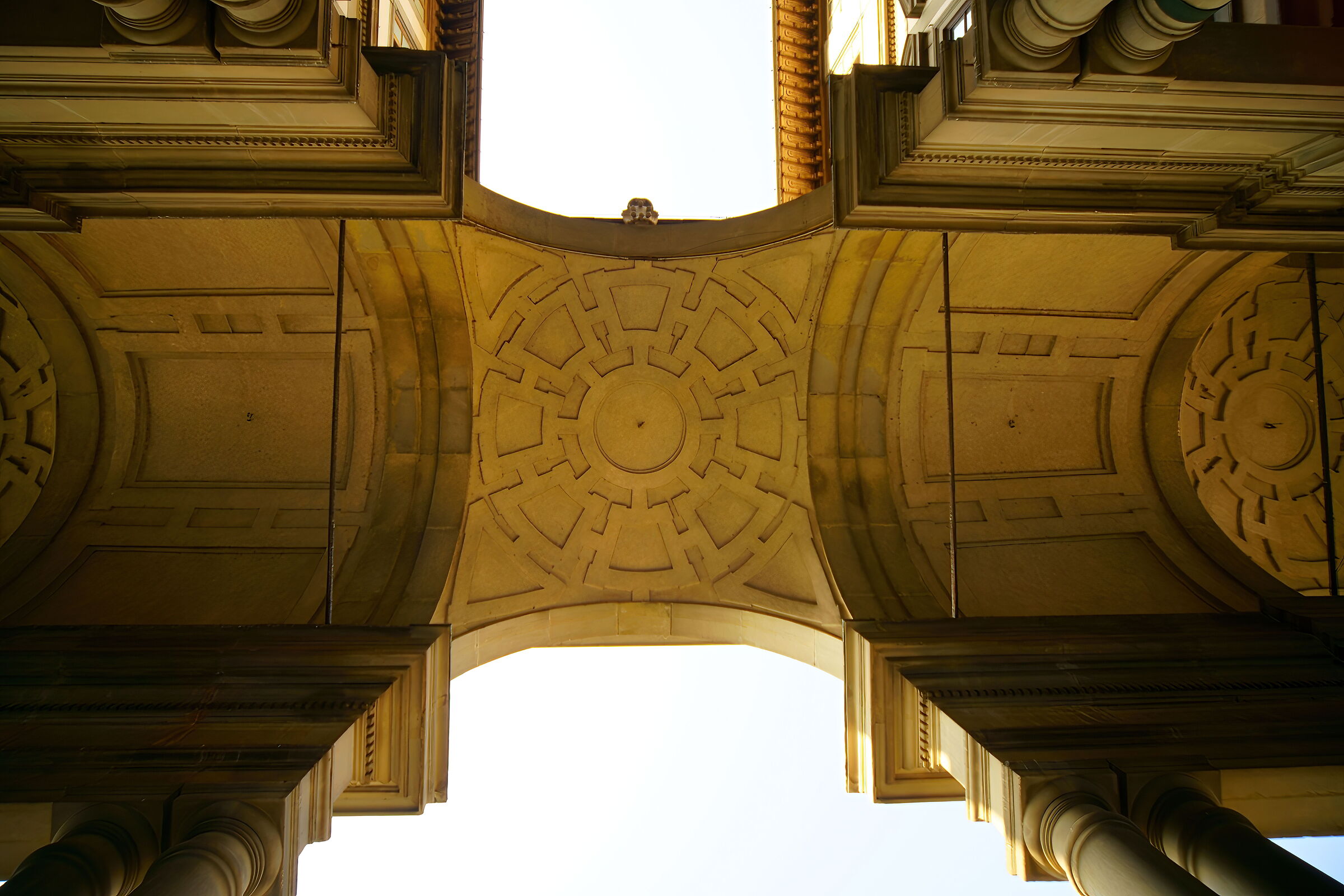 Portico Uffizi (FI) - Italy
