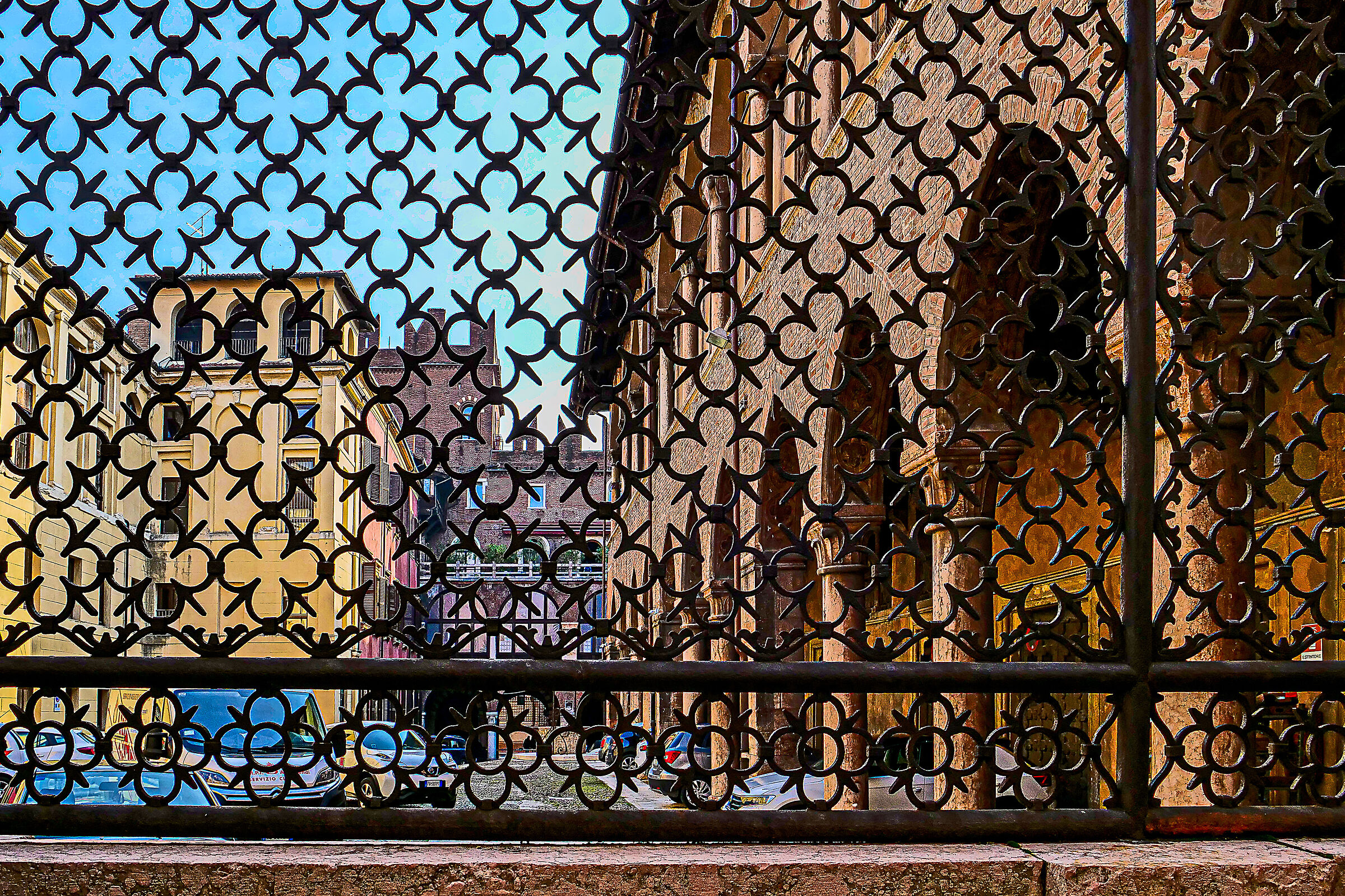 Glimpse - Verona