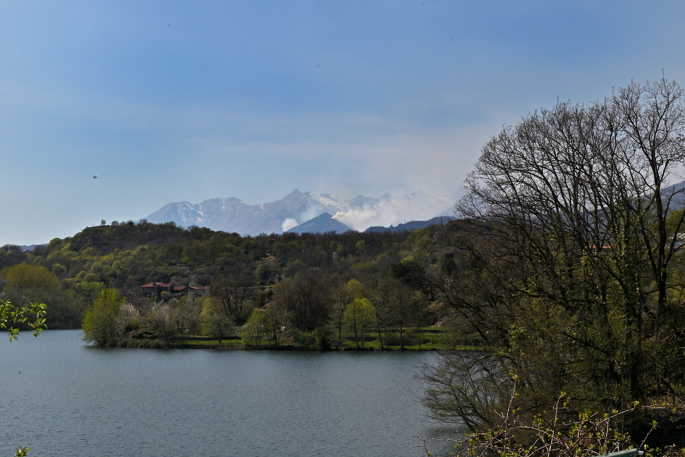 Lake Sirio - fire