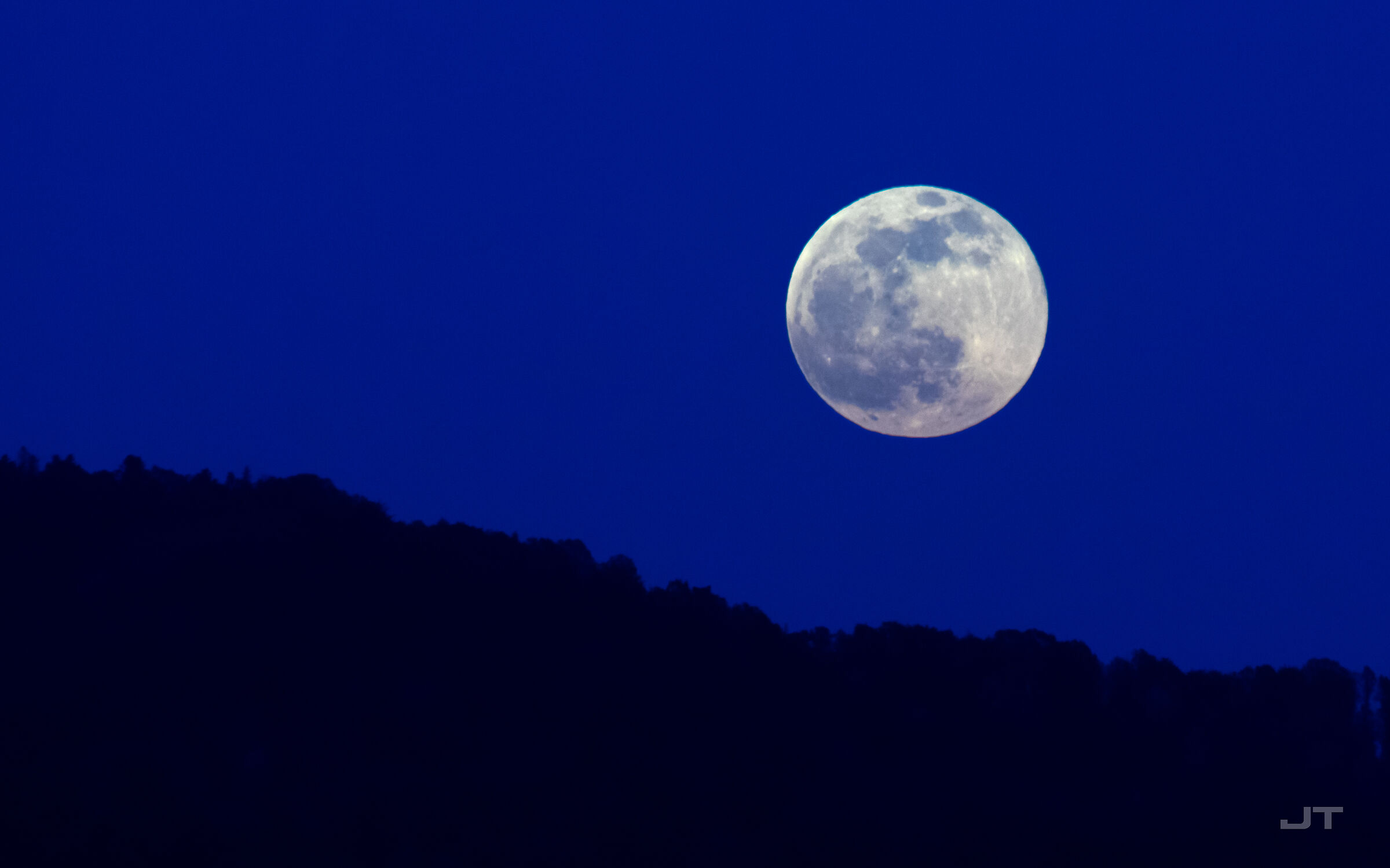 Lode alla luna