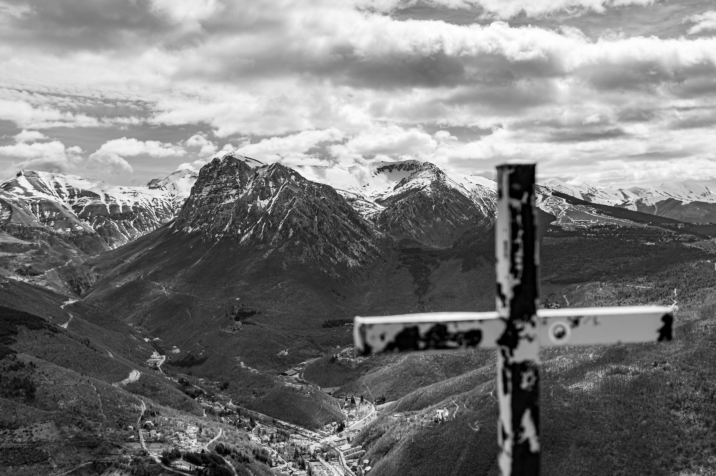 The Monte Bove group