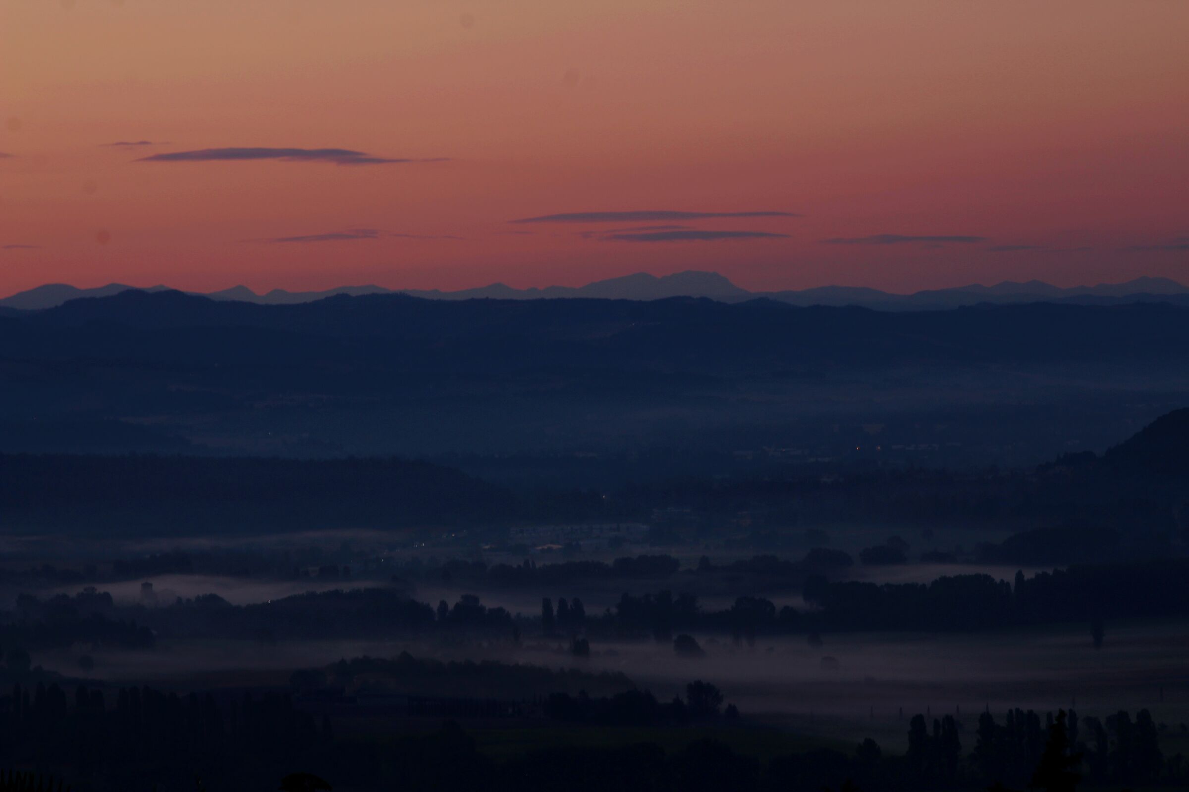 La nebbia sul paese