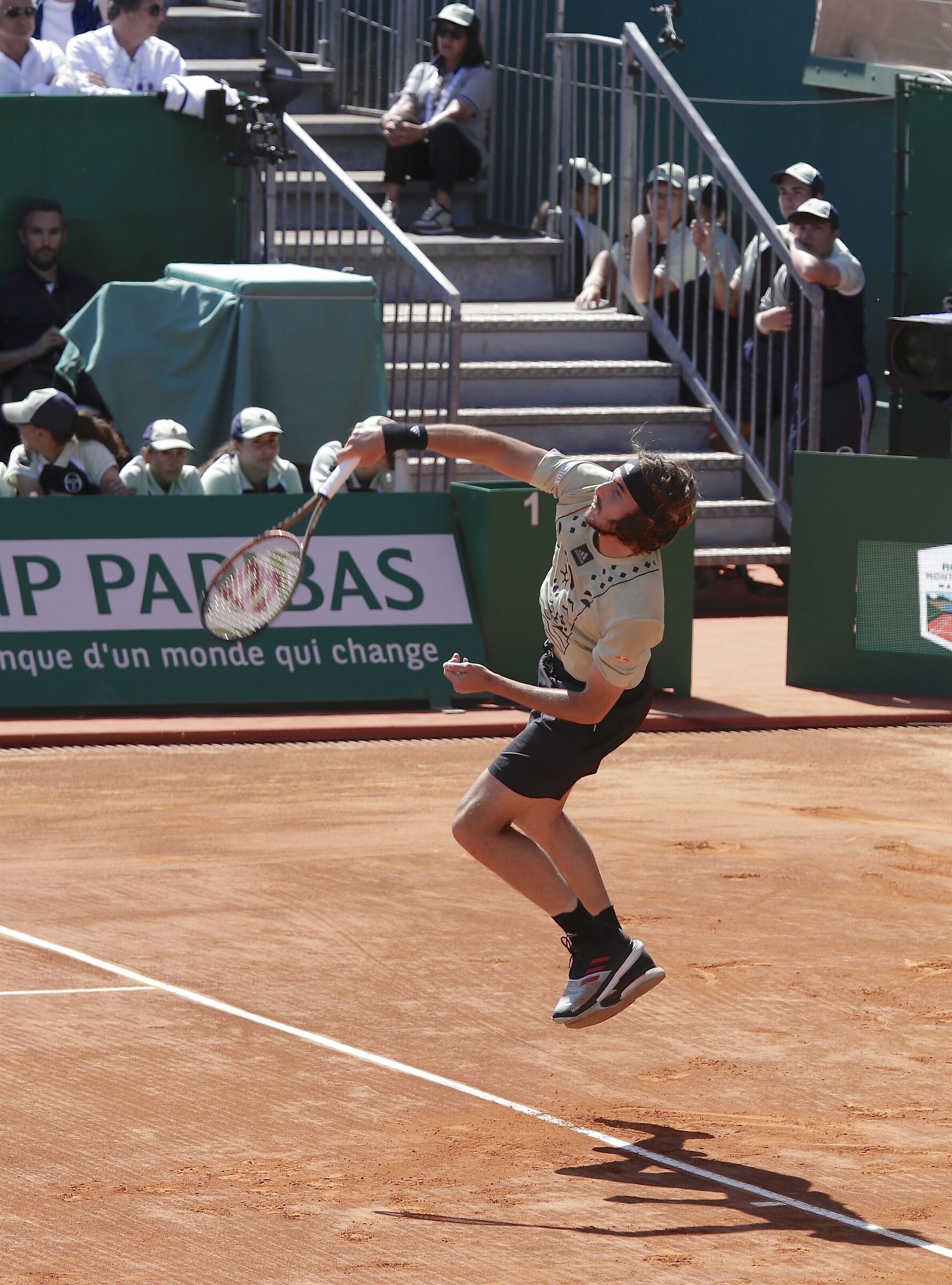 Tsitsipas