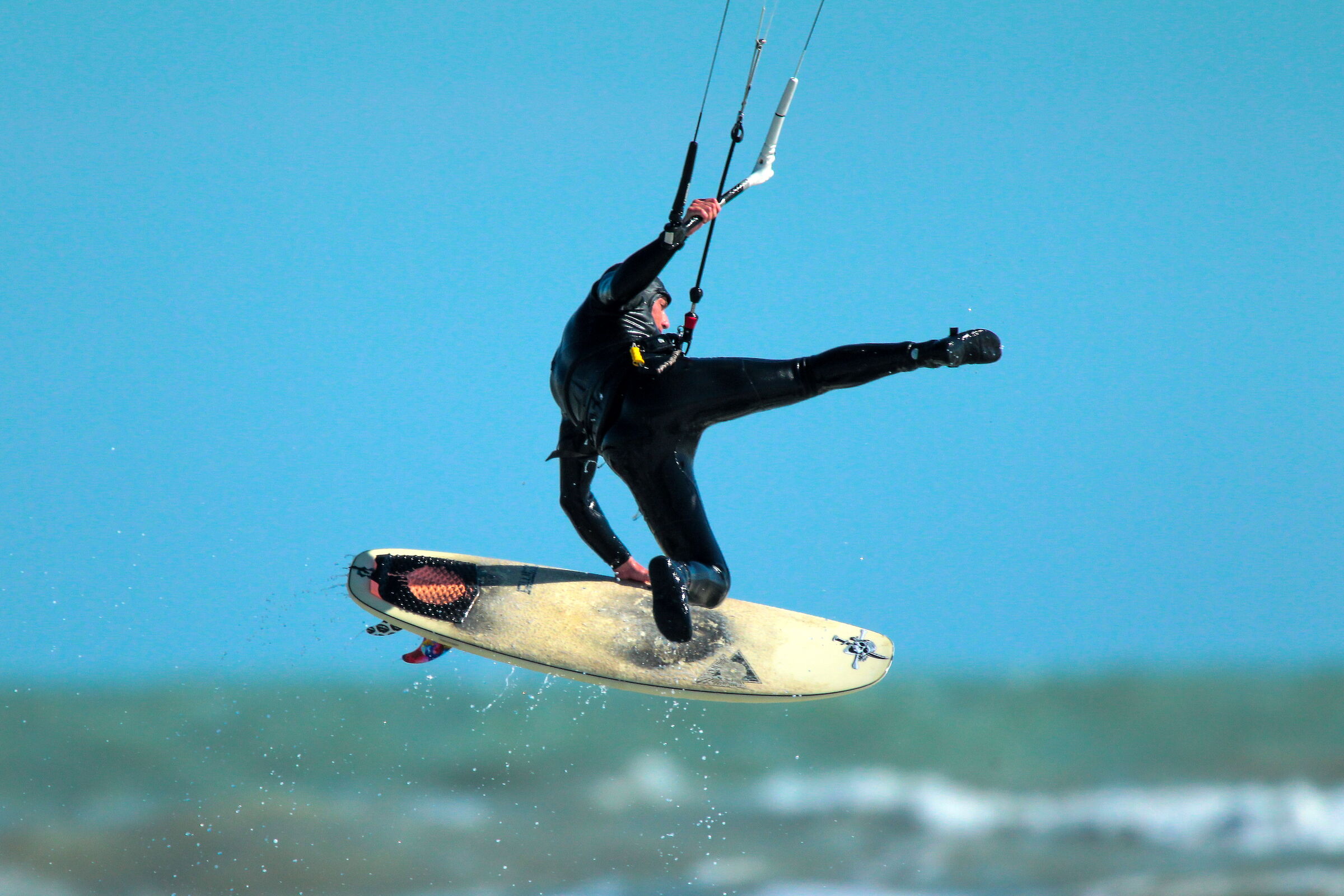 Kung Fu Kitesurfing