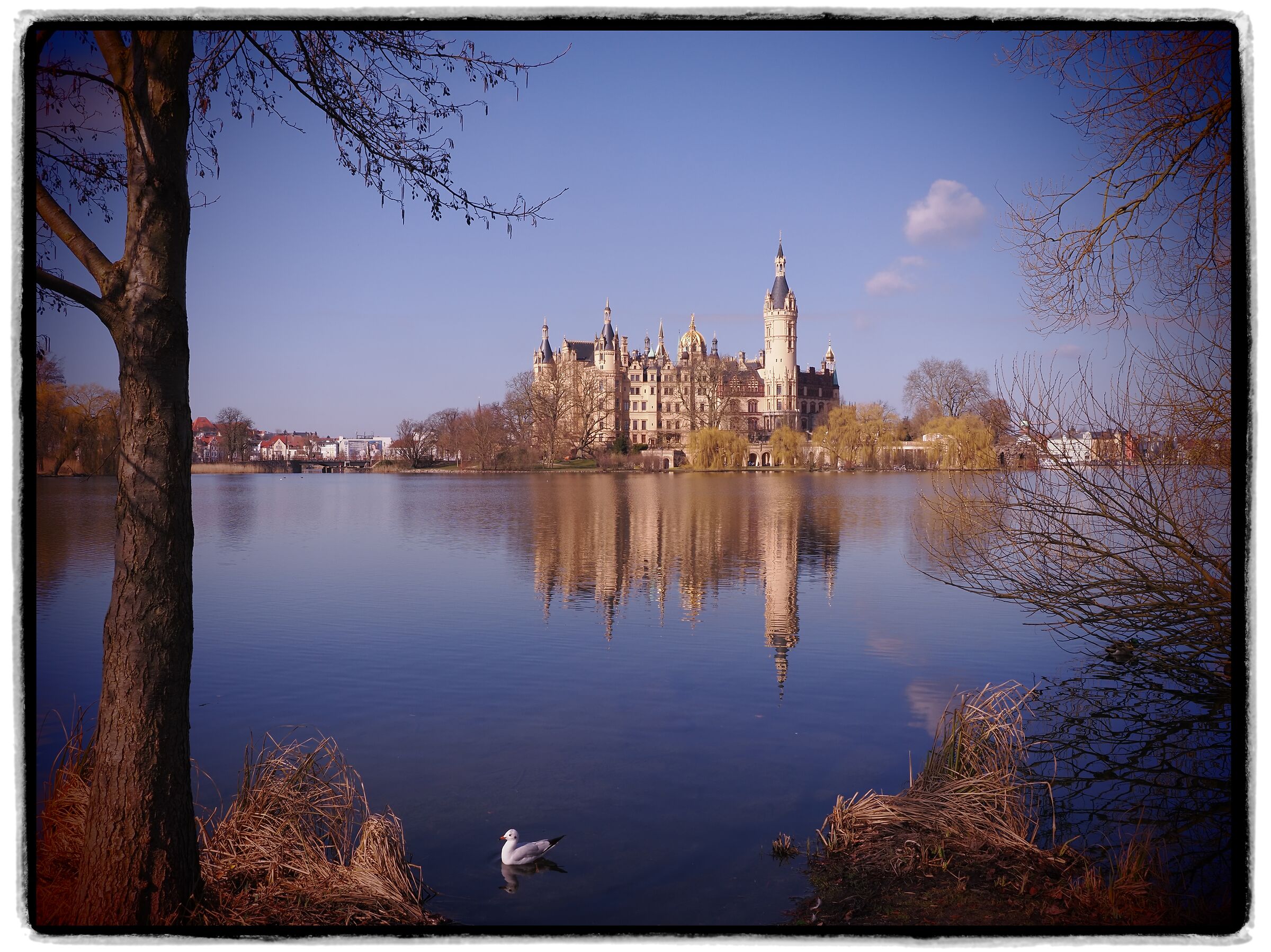 Schwerin Schloß, Deutschland "Pinhole Art Filter"