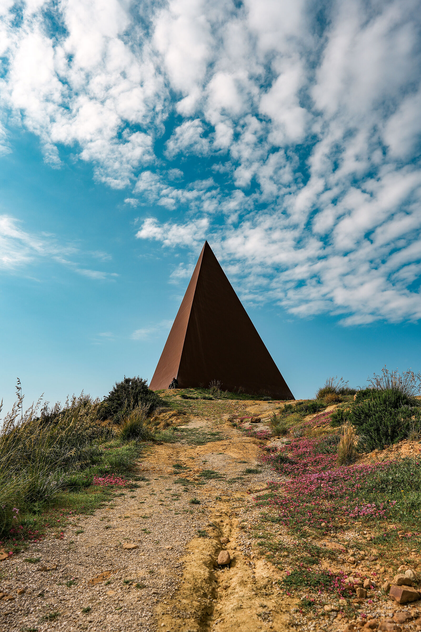 Fiumara d'Arte - Pyramid Parallel 38