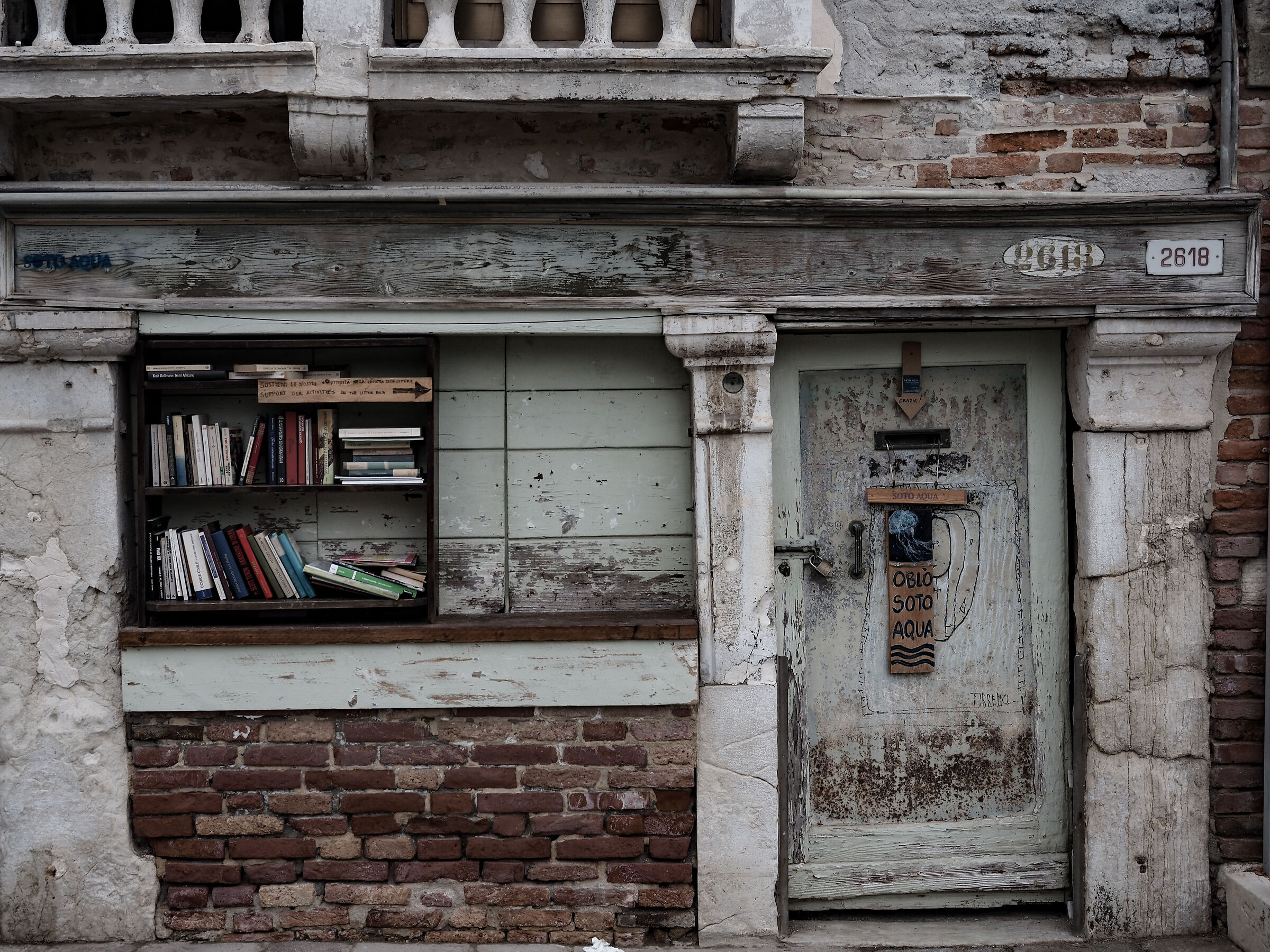 Books shopping center....