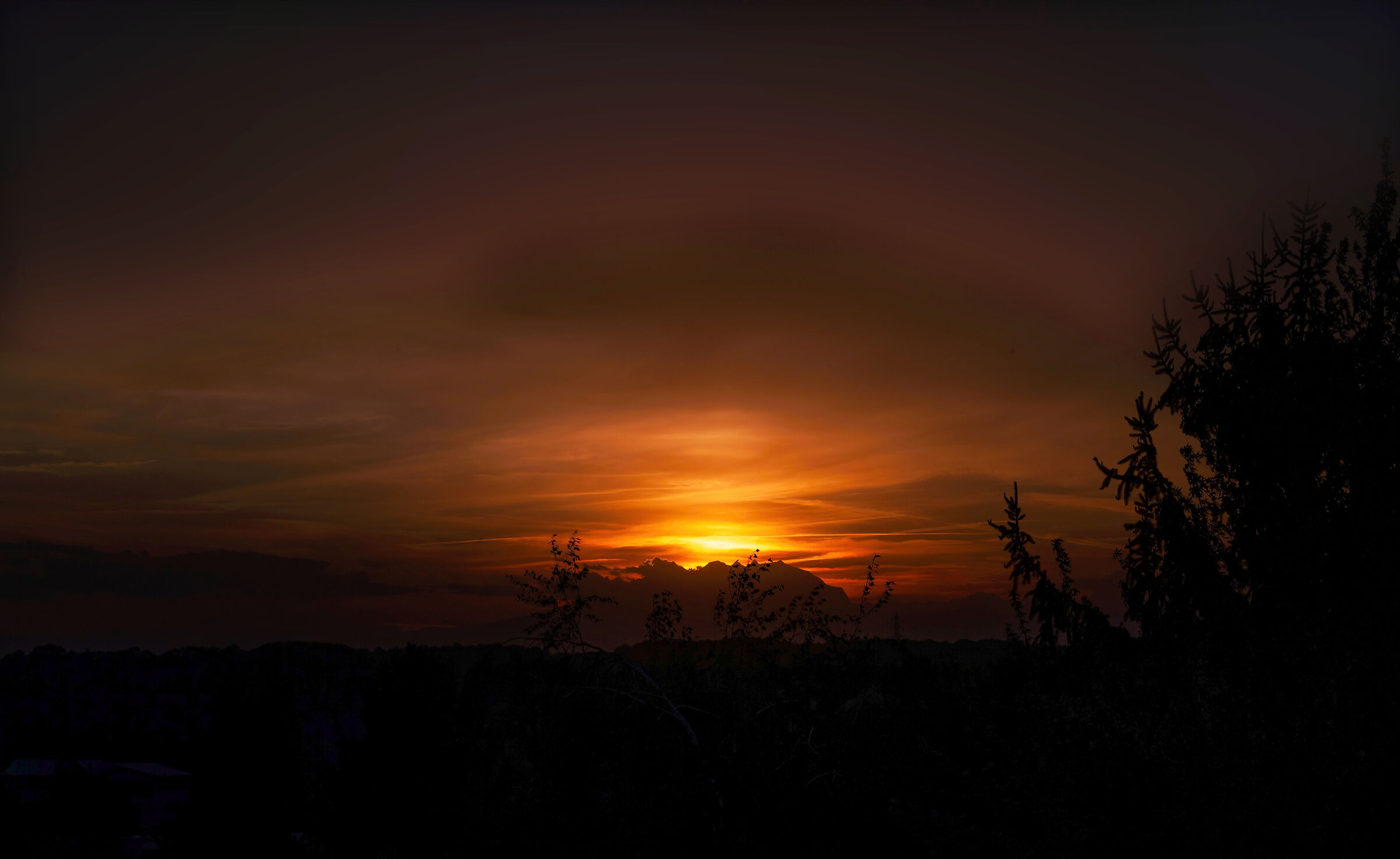 sunset behind the MOnte Rosa