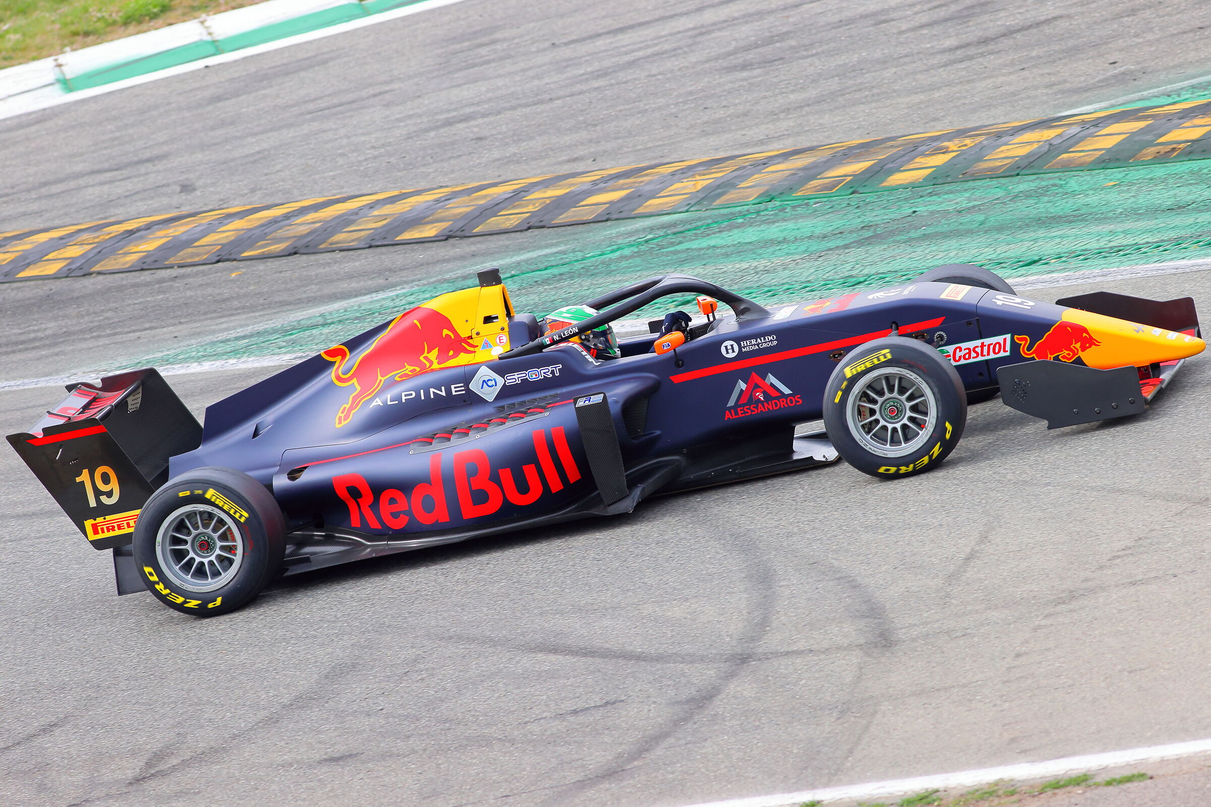 Formula regional by Alpine