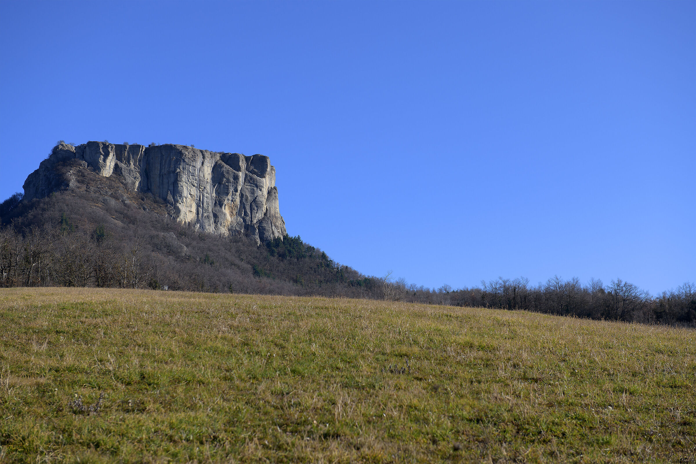 Bismantova Stone 1