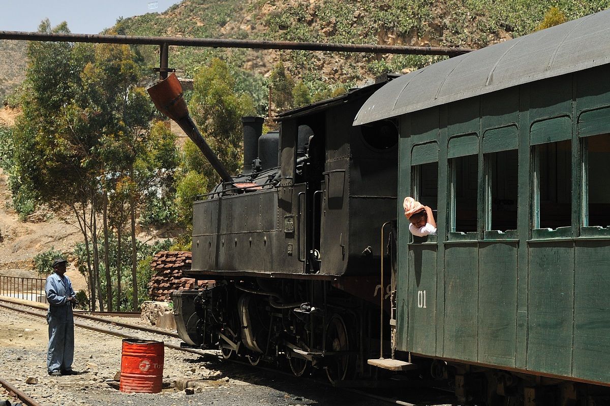 in treno da Asmara a Nefasit
