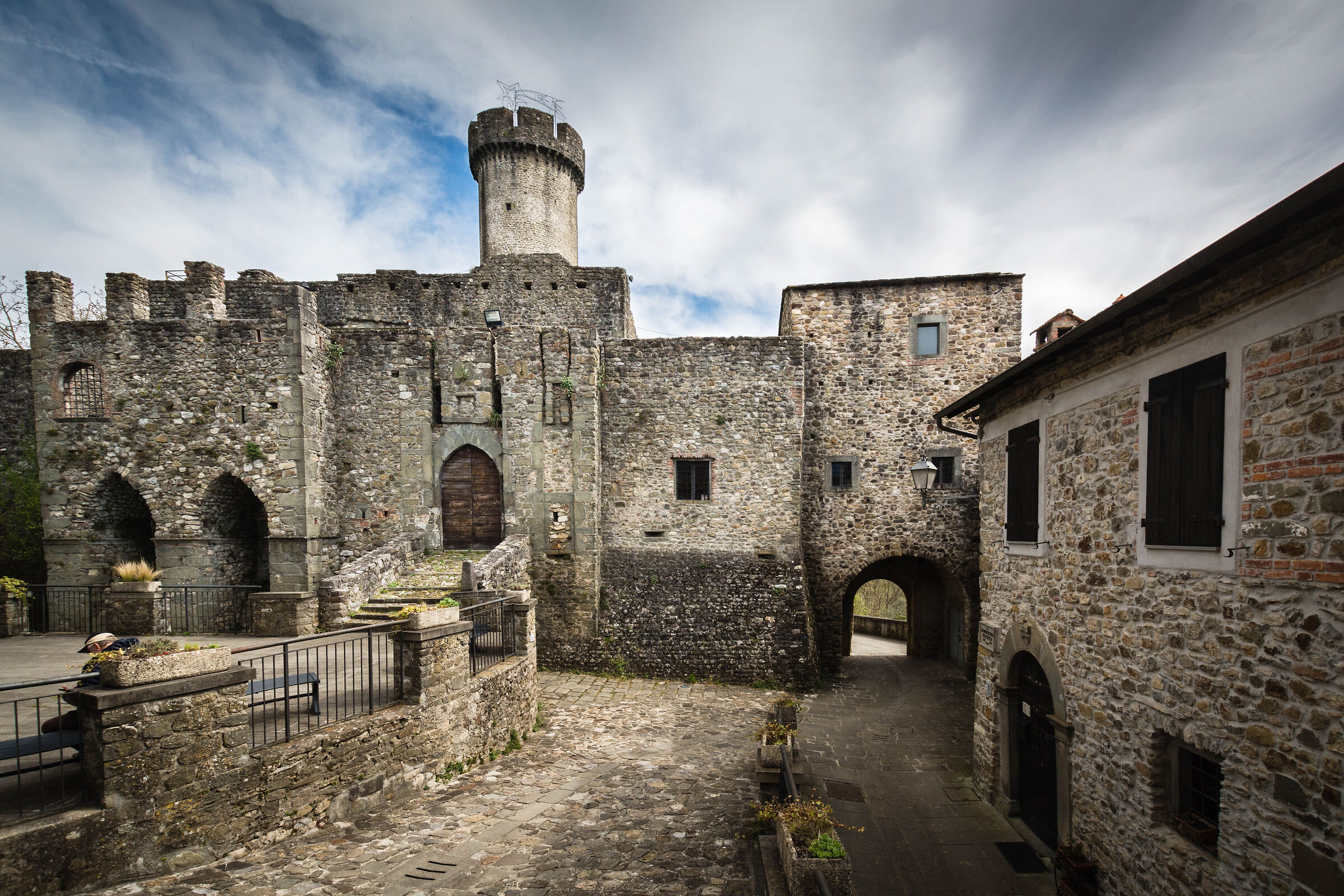 " castello di malgrate "