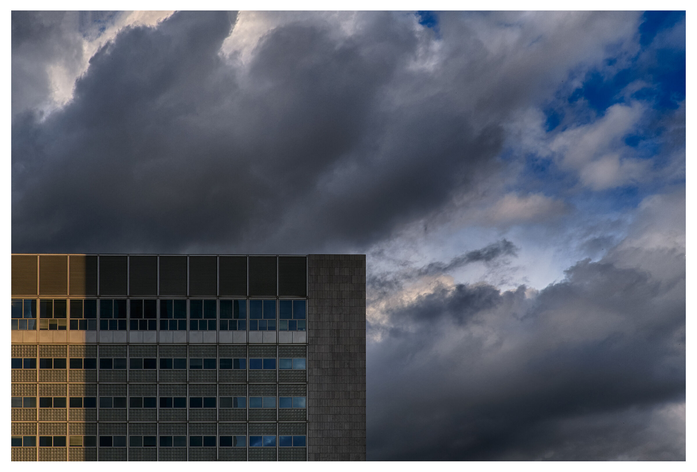 Evening in BresciaDue