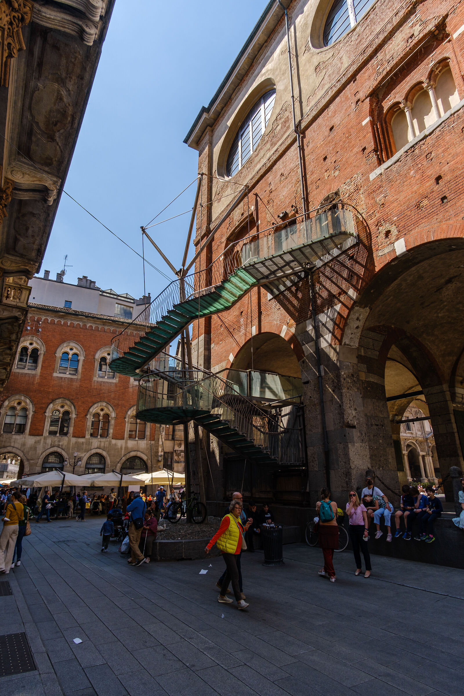 Piazza Mercanti - Milan