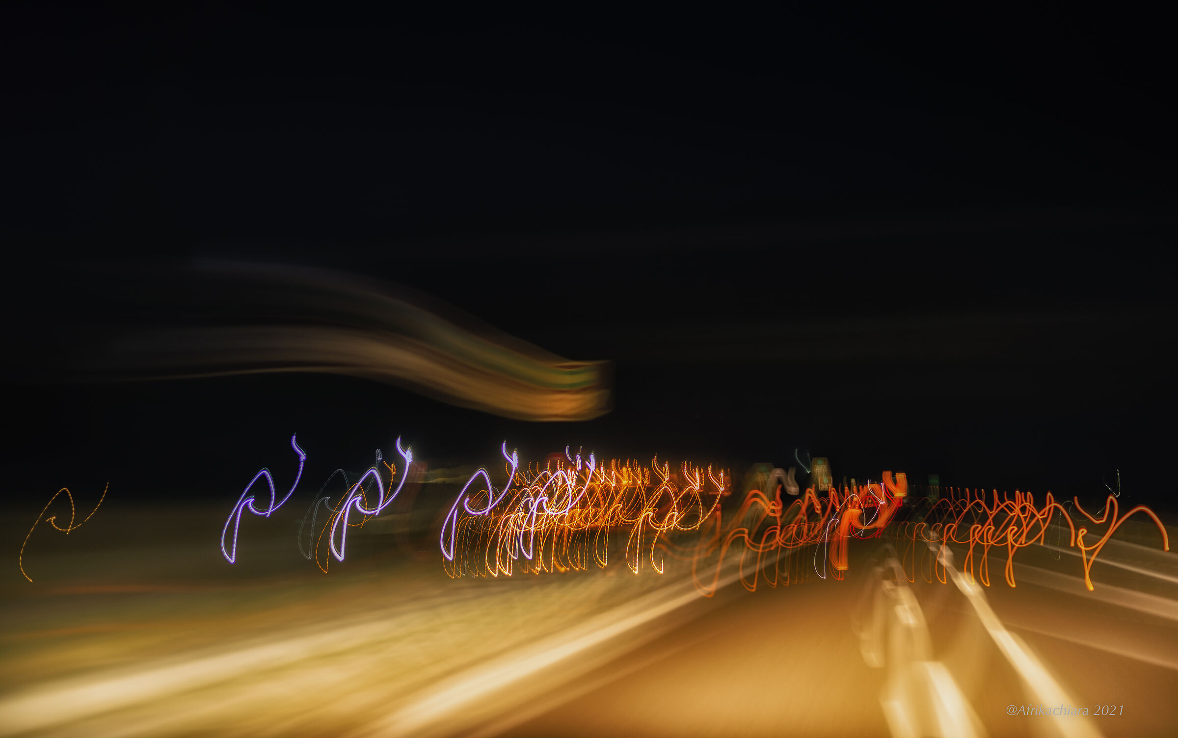 Brividi di luce nella notte