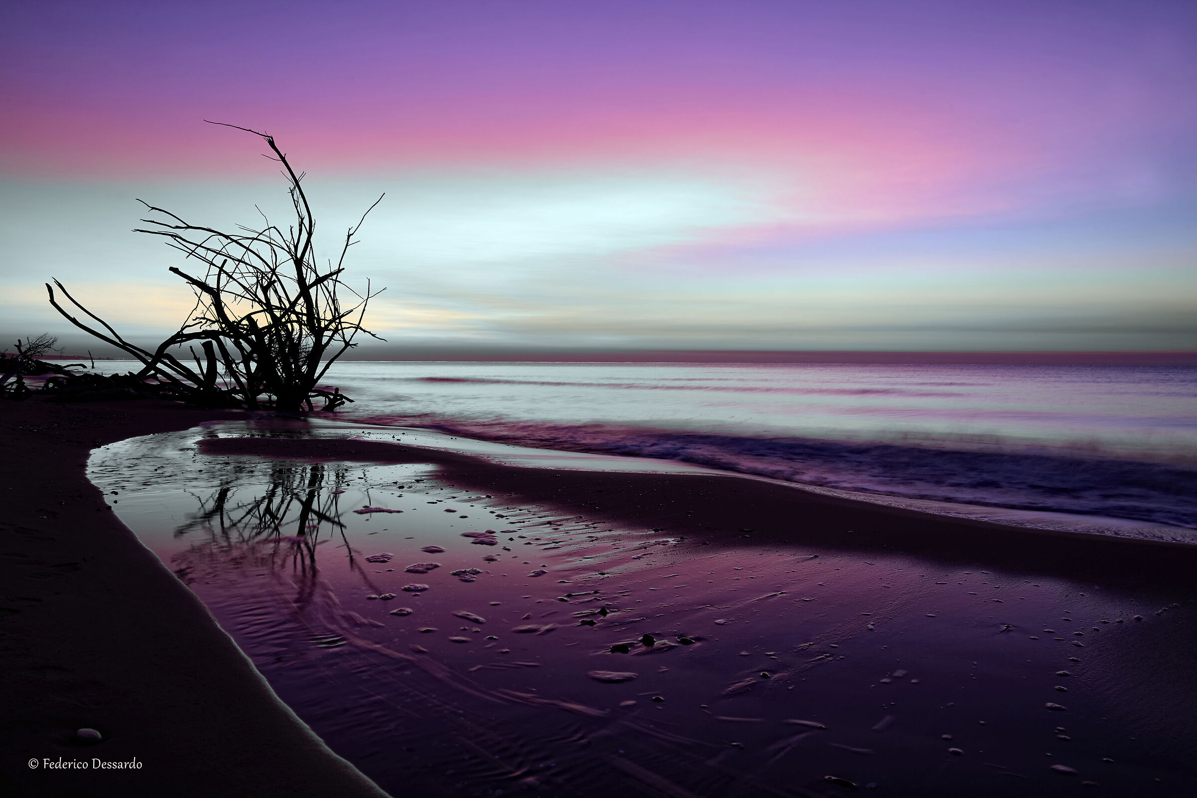 Il silenzio del mare padrone di ogni tempo