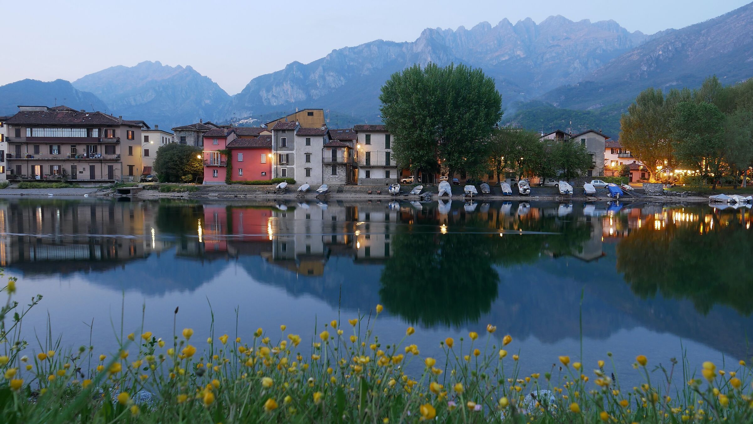 Pescarenico in spring