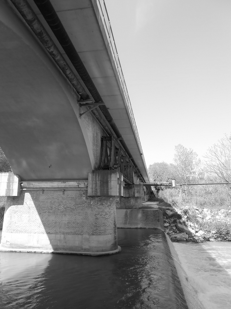 Bridge over Pescara_2