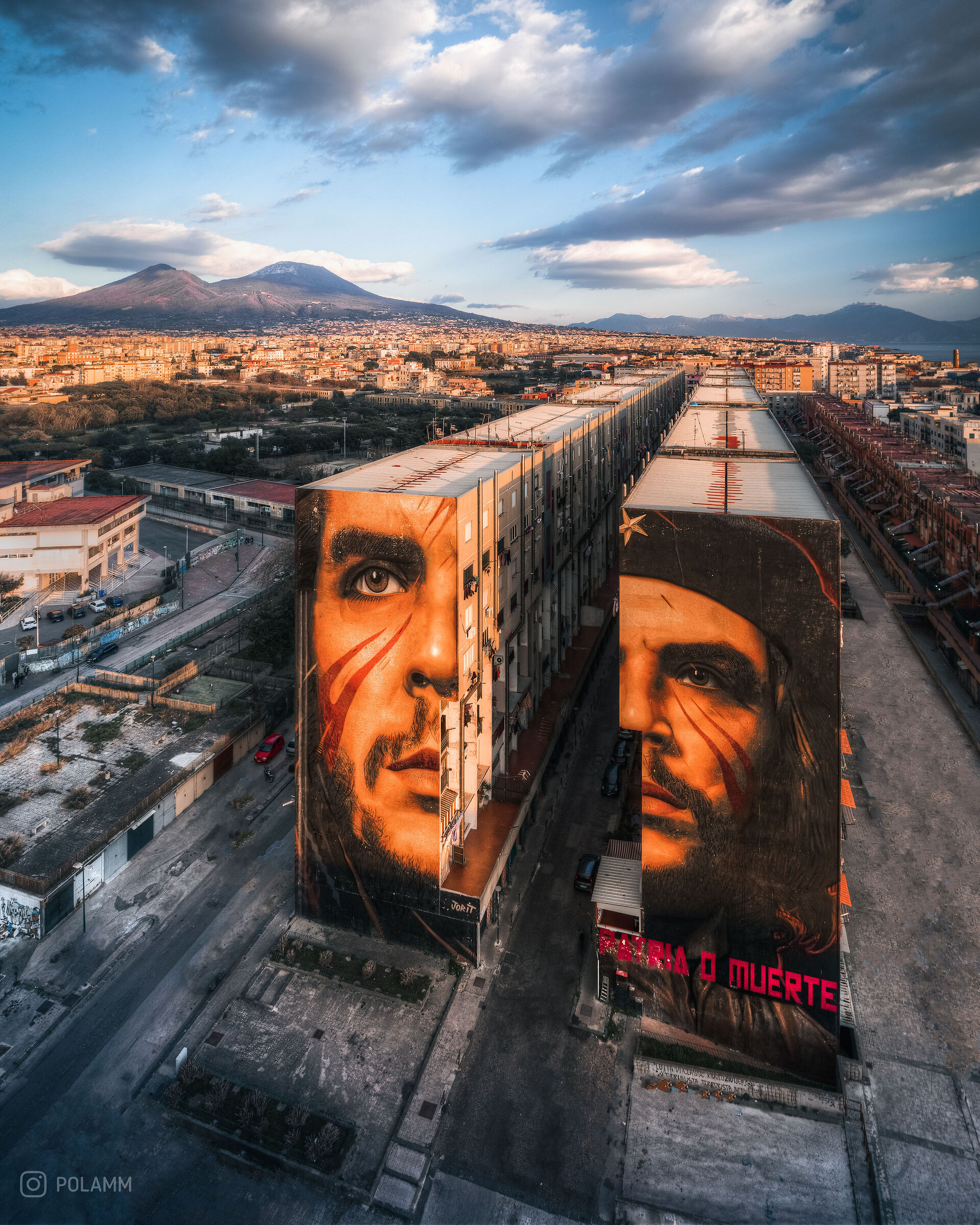 Che Guevara Murals