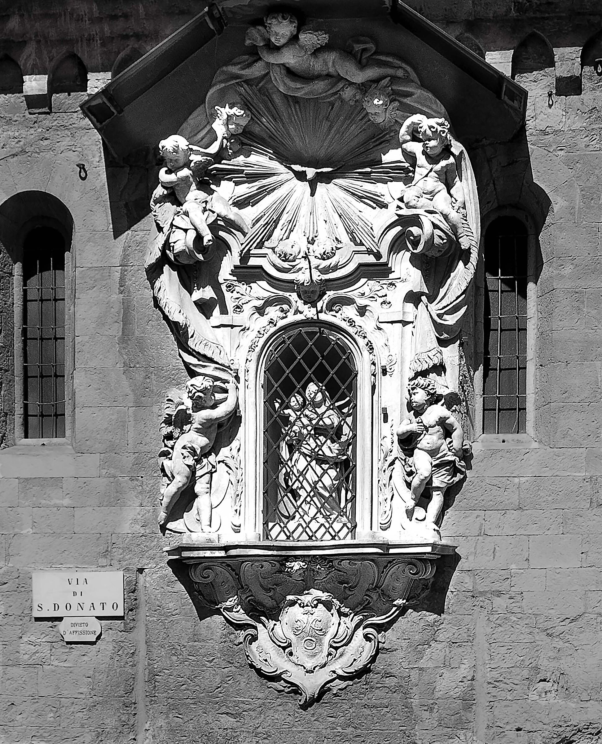 Genoa - Votive shrine