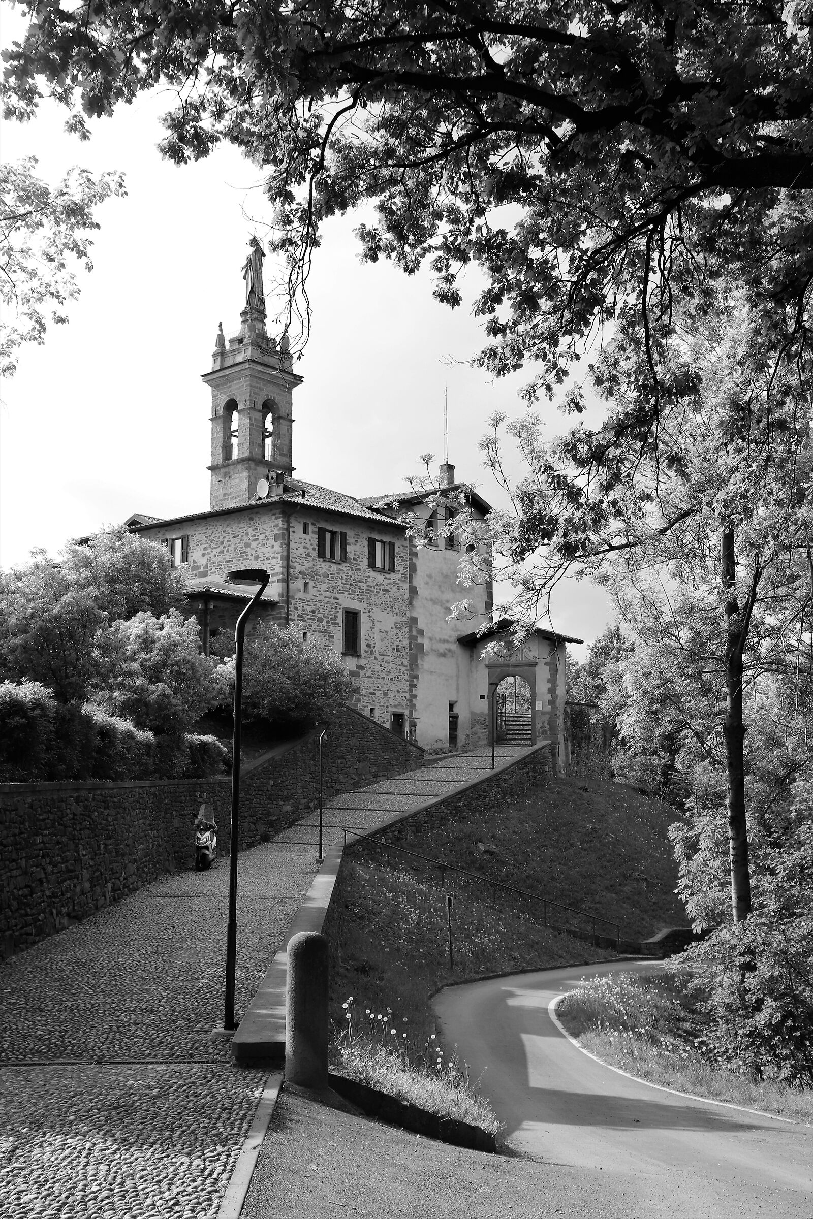 Santuario di Sombreno