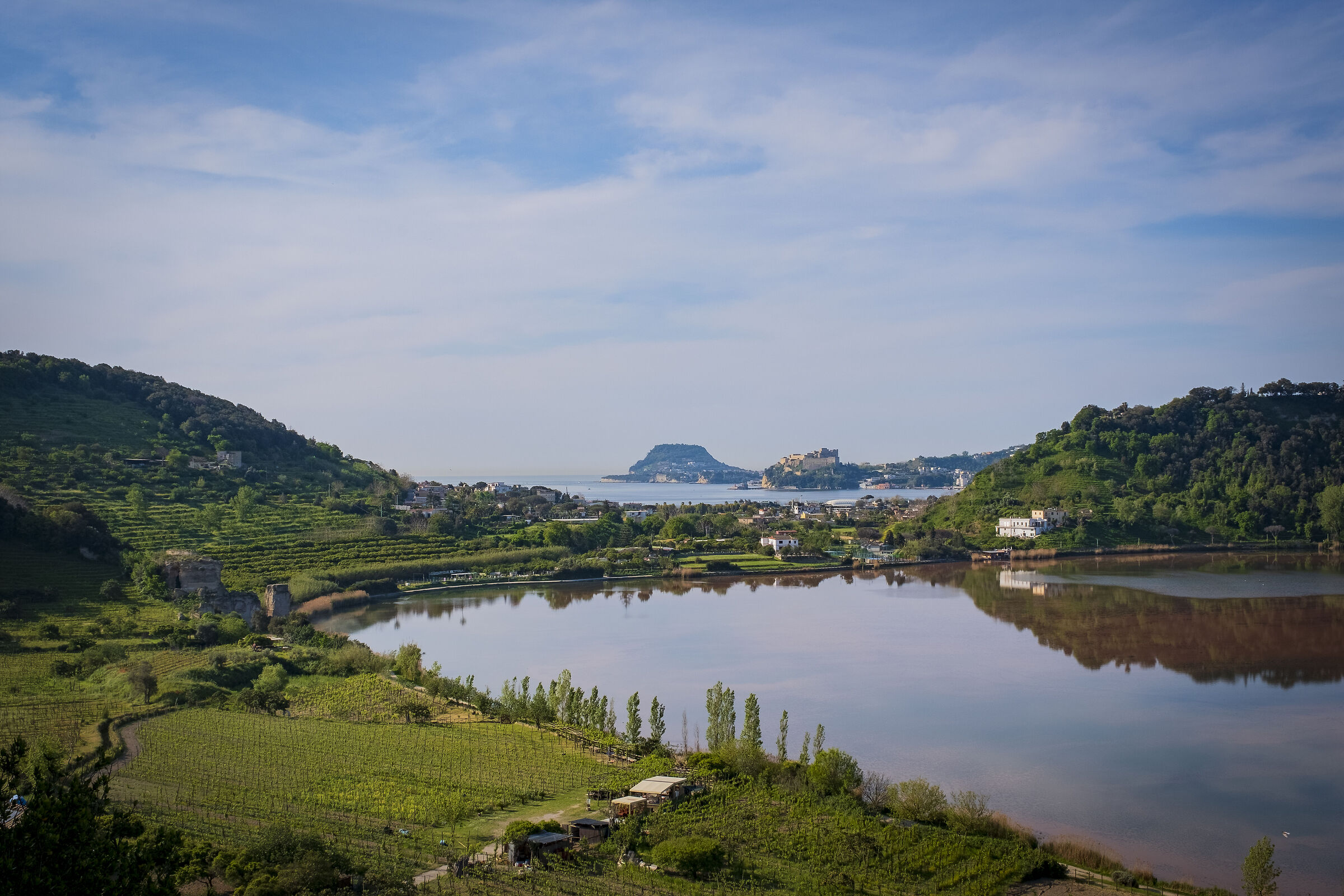 Lago D'Averno - la porta del regno di ADE
