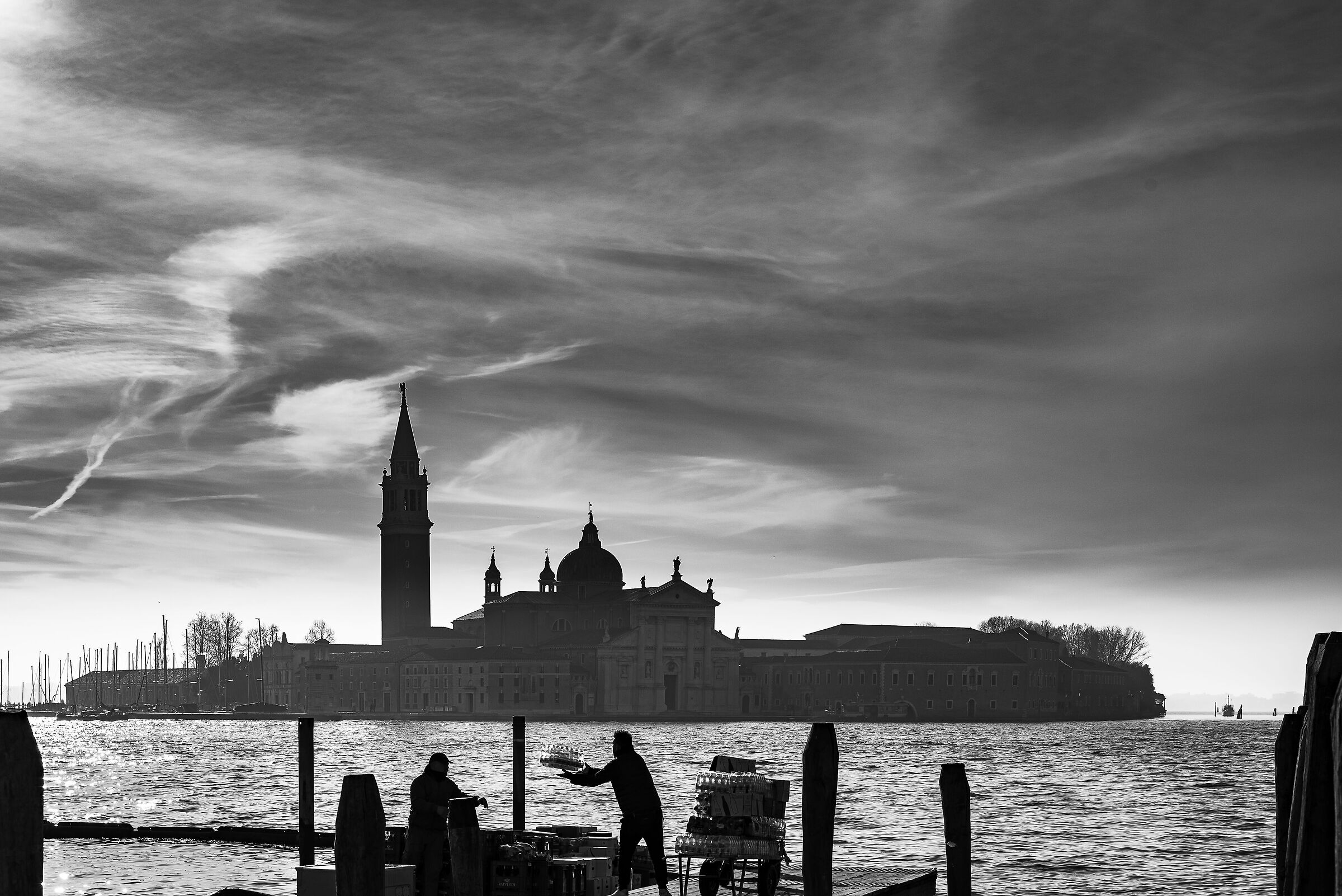 al lavoro