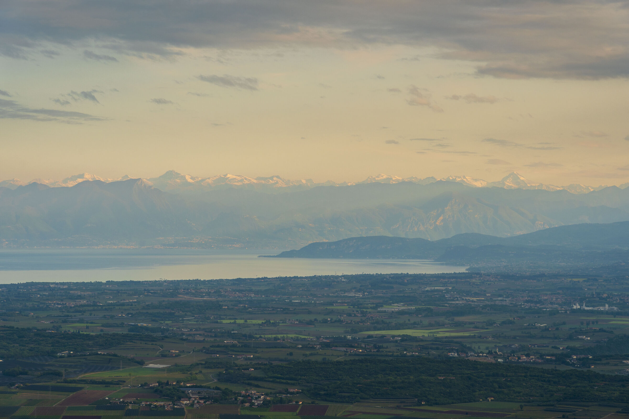 Alba sul Lago di Garda