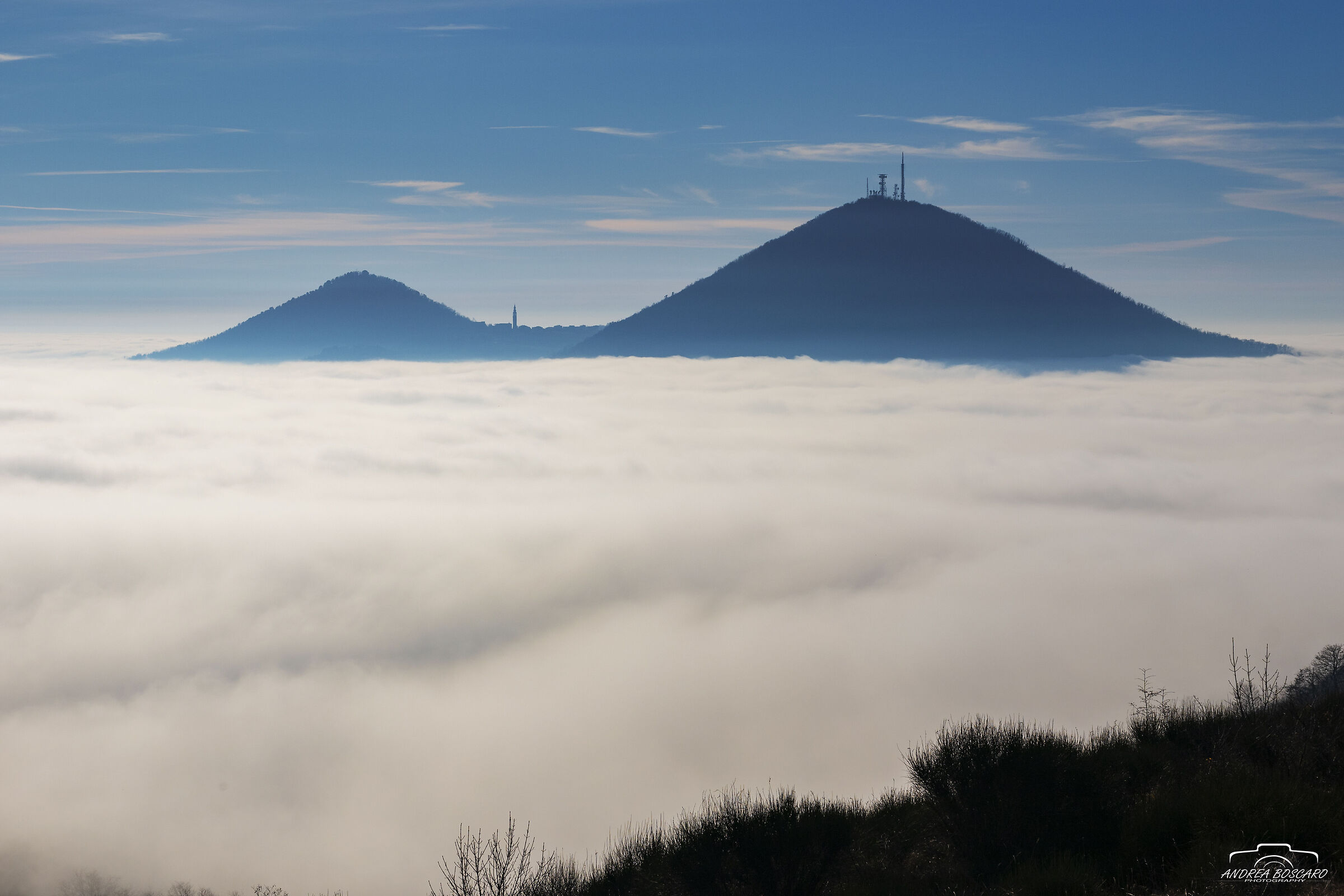 Sopra la nebbia