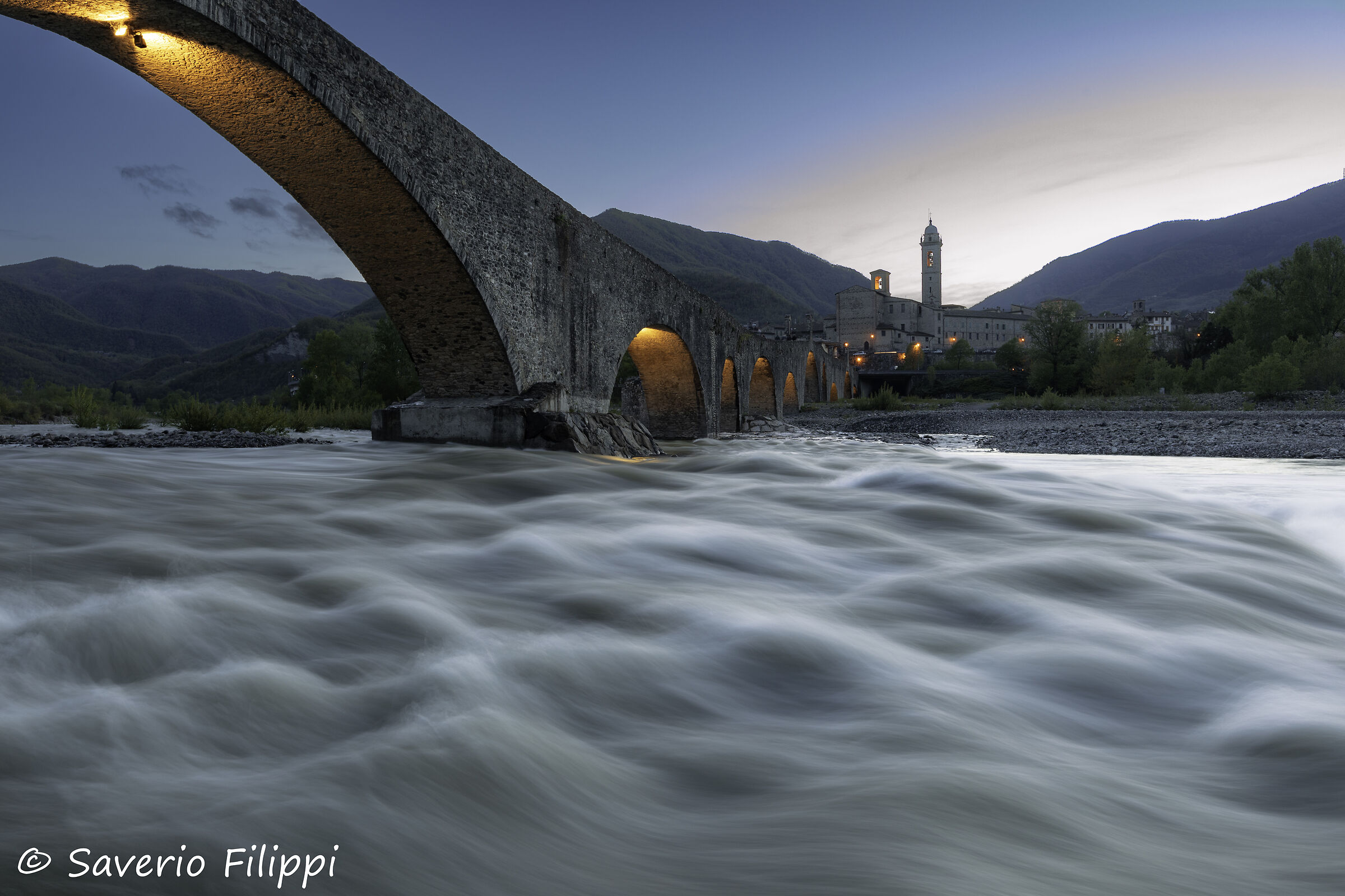 Bobbio, Il ponte Gobbo