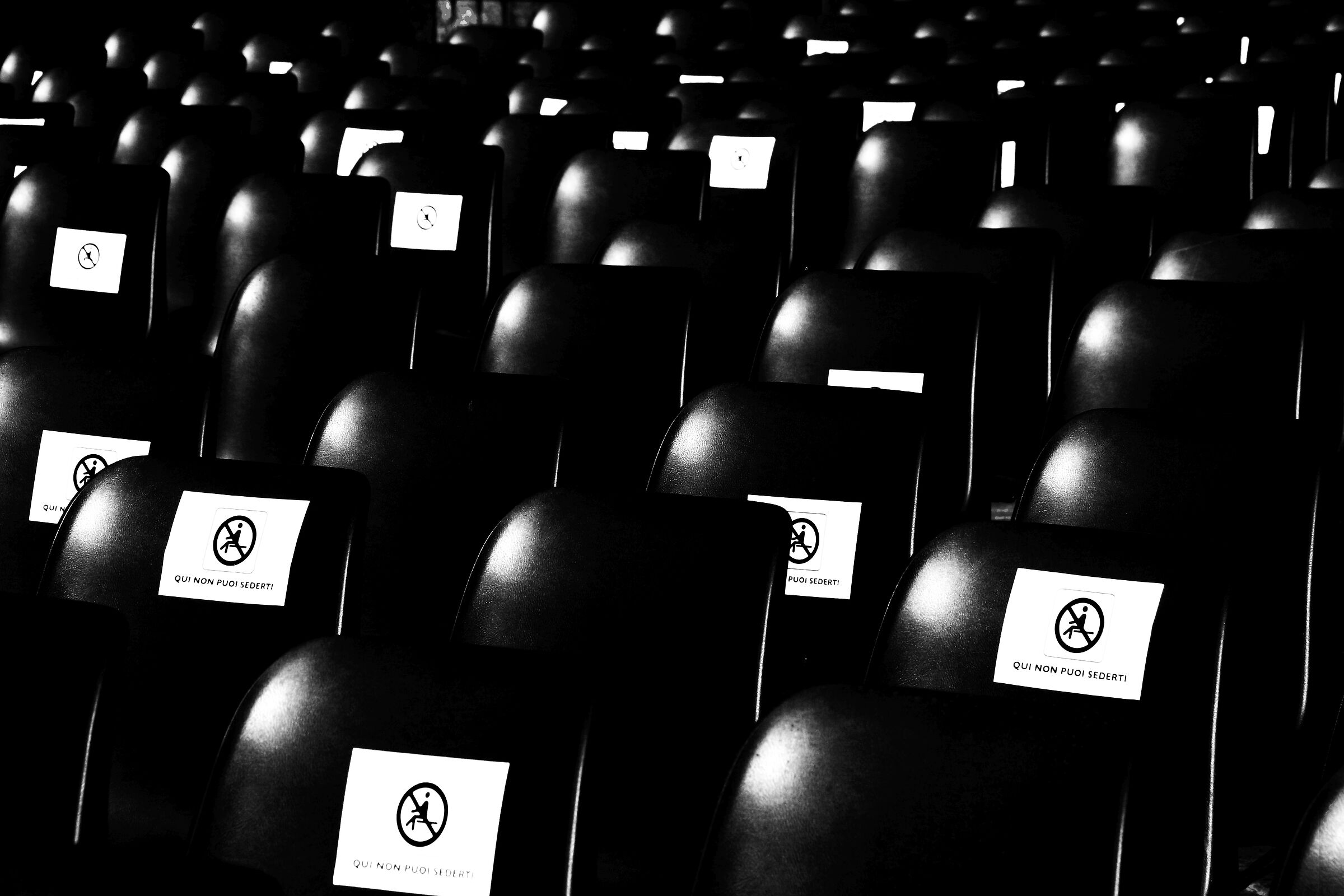 here you can not sit