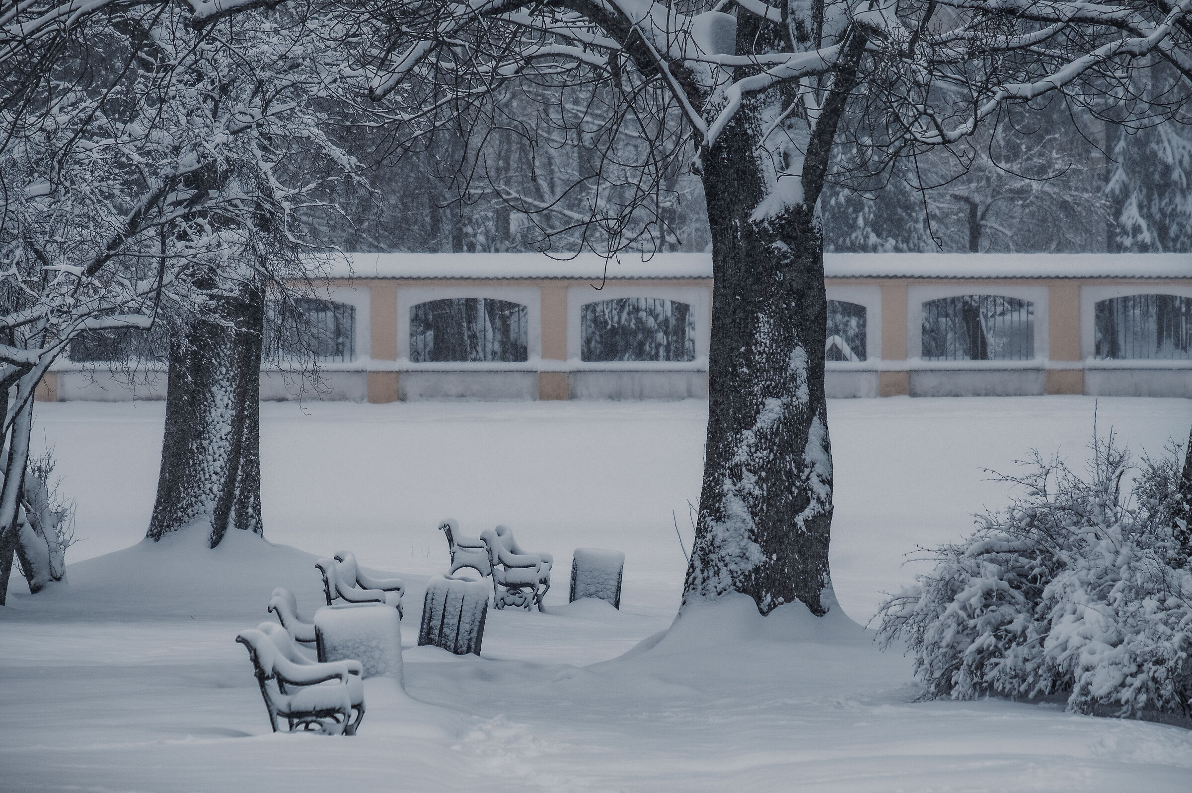 2 april in Bia&lstrok;ystok , winter attack .