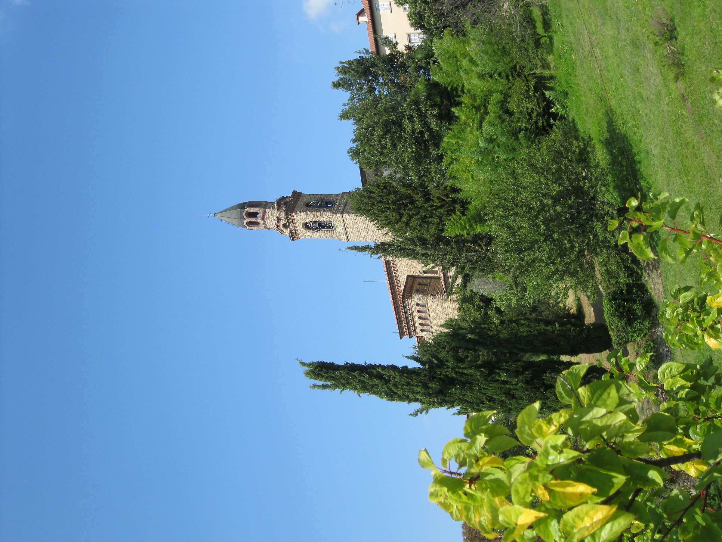 Chiesa sul colle