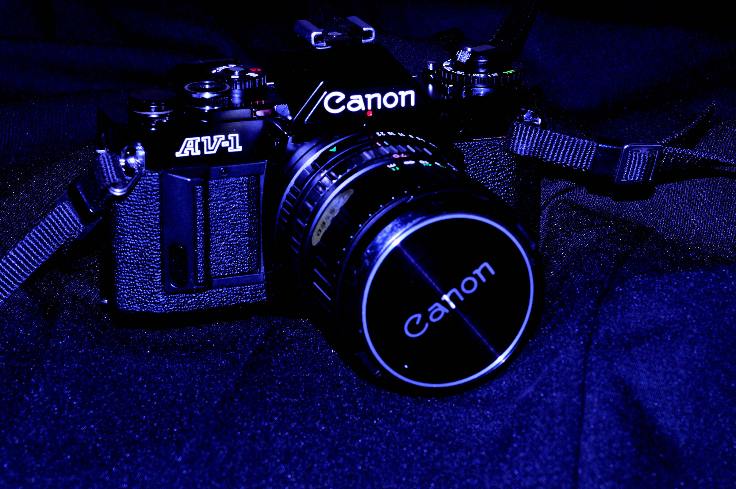 Canon av-1 + Canon FD 35-70mm 1:3.5-4.5 Macro