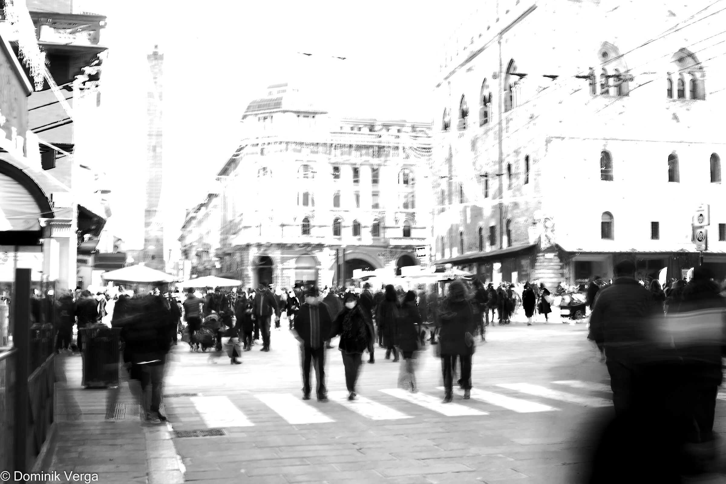 Frenesia in piazza